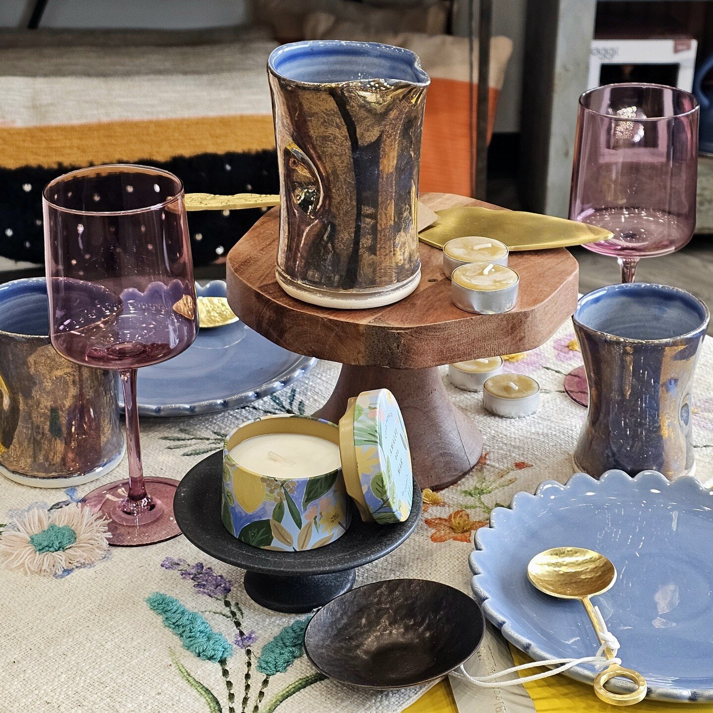 April's featured local artisan is Lorimer Burns Ceramics! Her works of art are boundary bending statement pieces that add extraordinary to your home! 
Also, it's coming and she's going to be here for it...... are you? Save the date: April 27th 11am t