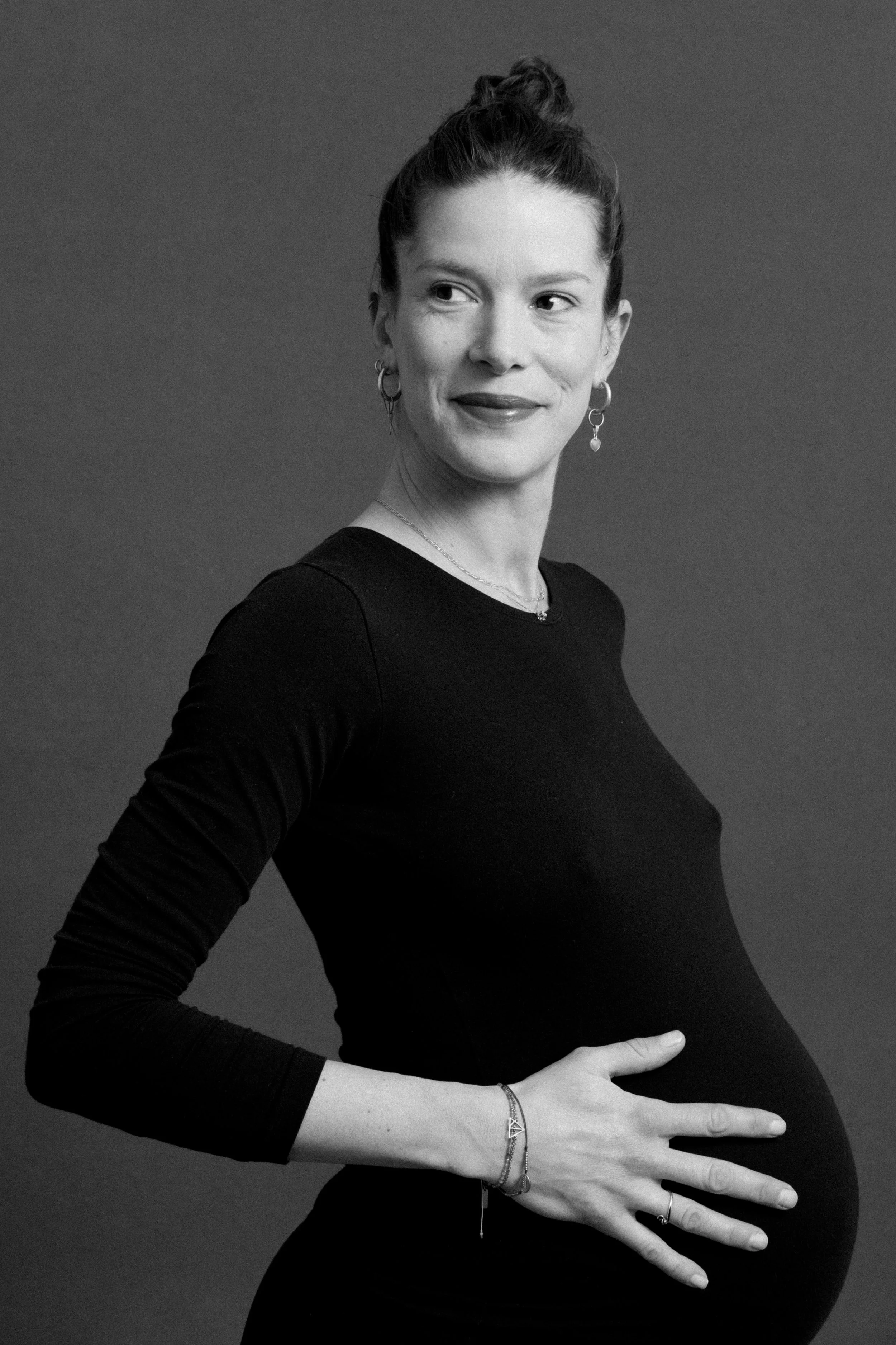 ISA PREGNANT-1- 1537.jpg