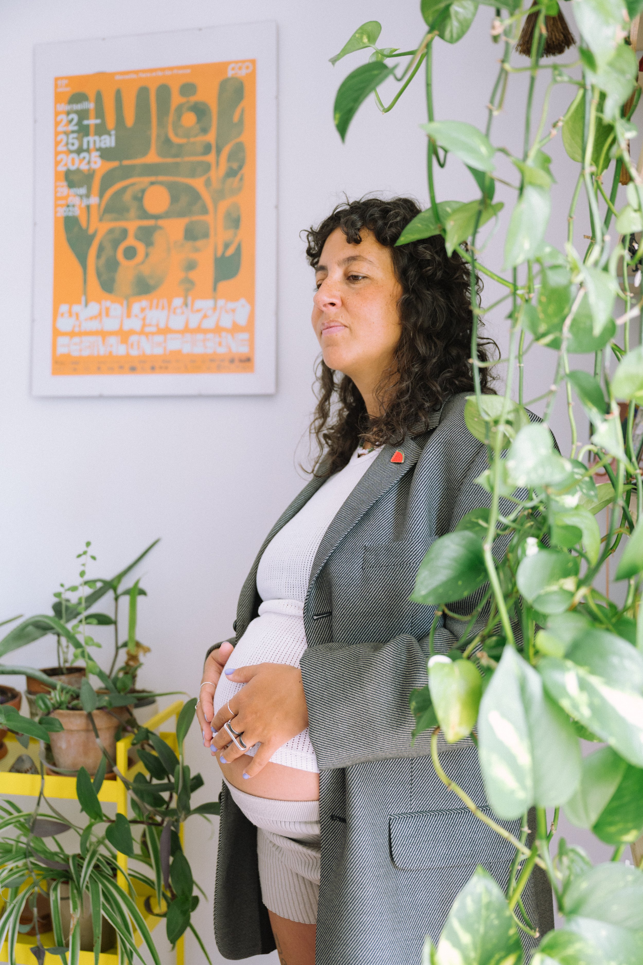 Heinui Poura Photographe Séance photo à domicile Maternité Femmes enceintes Grossesse Famille Marseille Paris Arles Photo Shooting Family Motherhood  