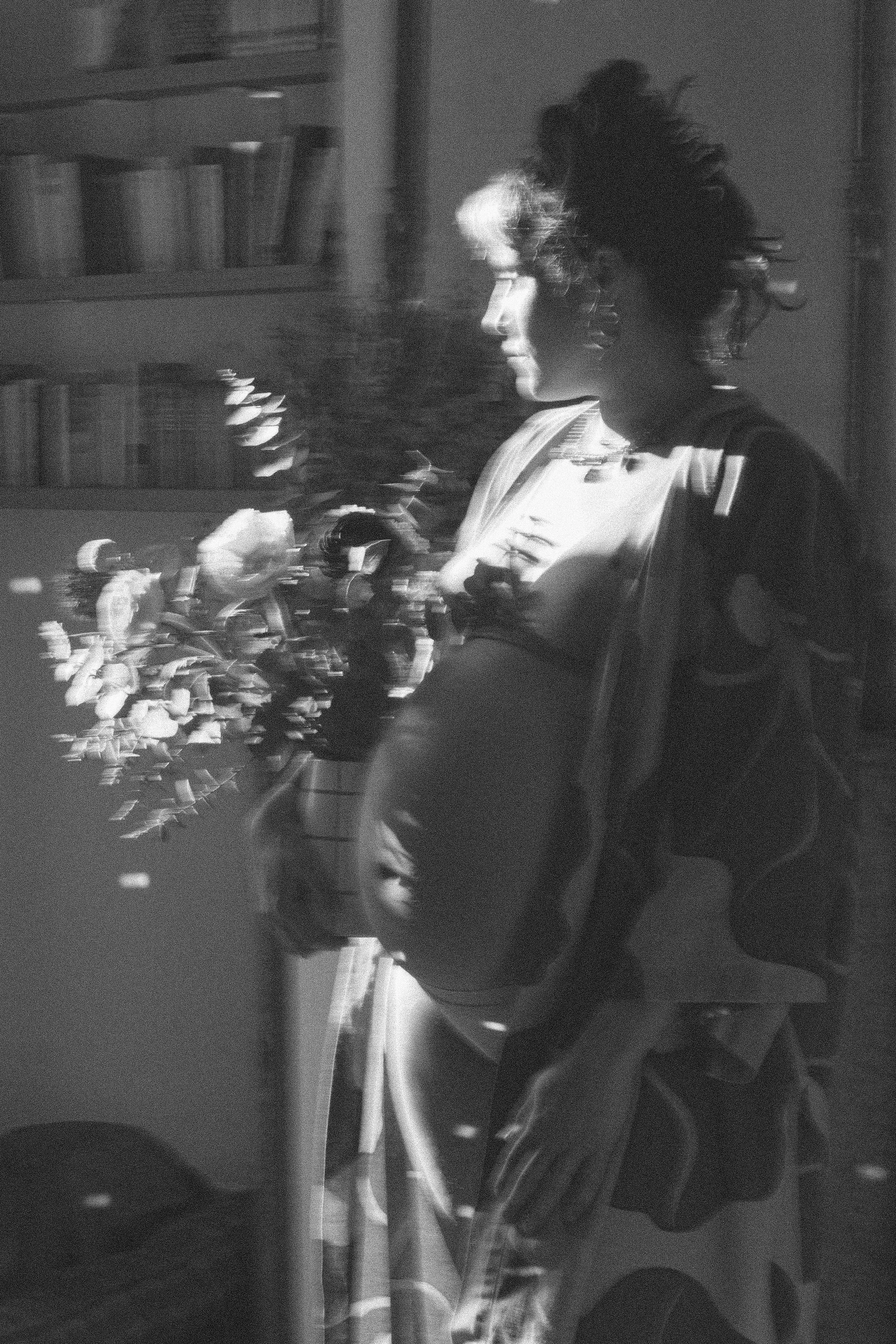 Heinui Poura Photo de famille à domicile Marseille Séance photo Grossesse Enfants Bébé Photographe Femme enceinte 