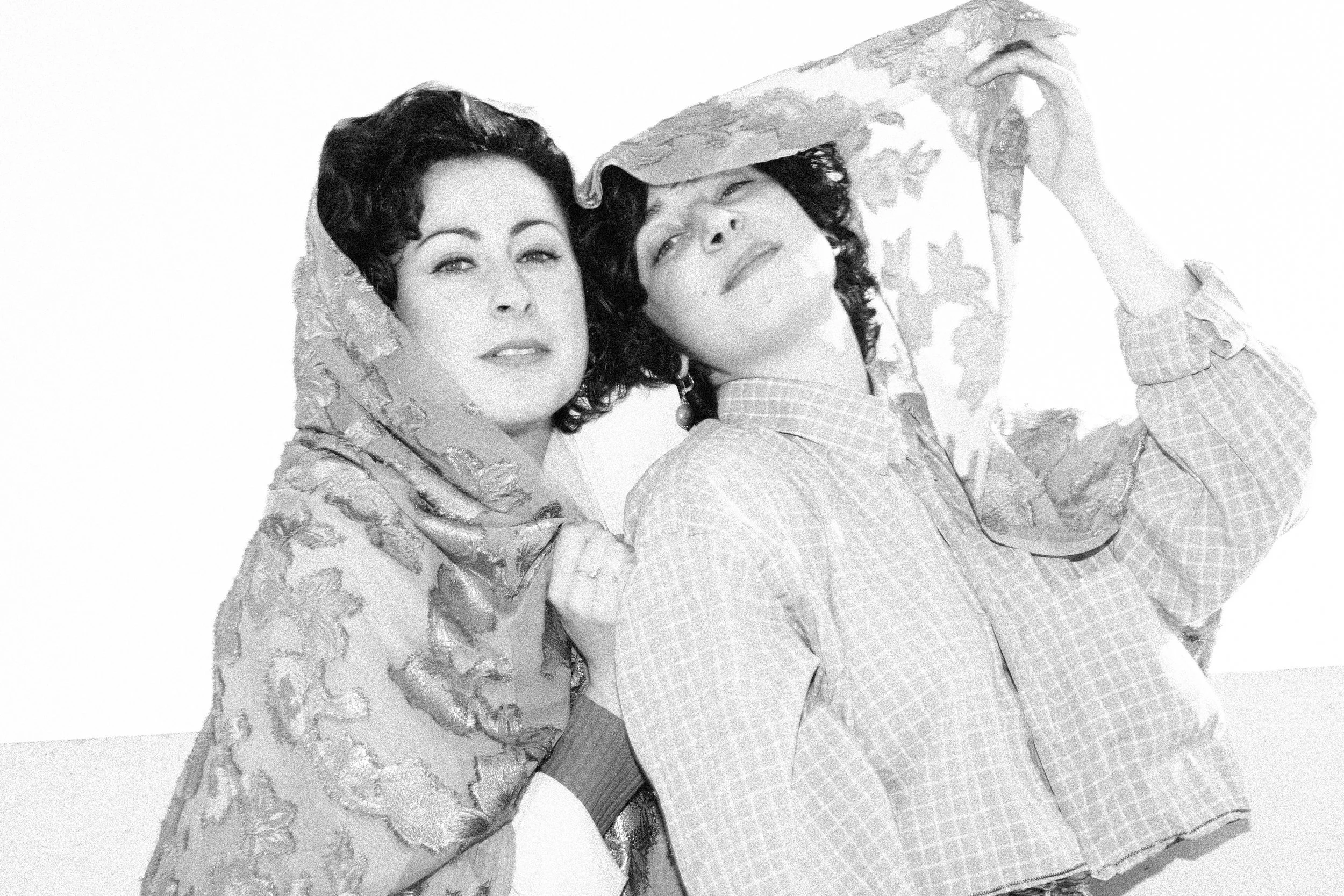 JESSY & CLEMENCE-BW-HD-©Heinui-2025-12.jpg