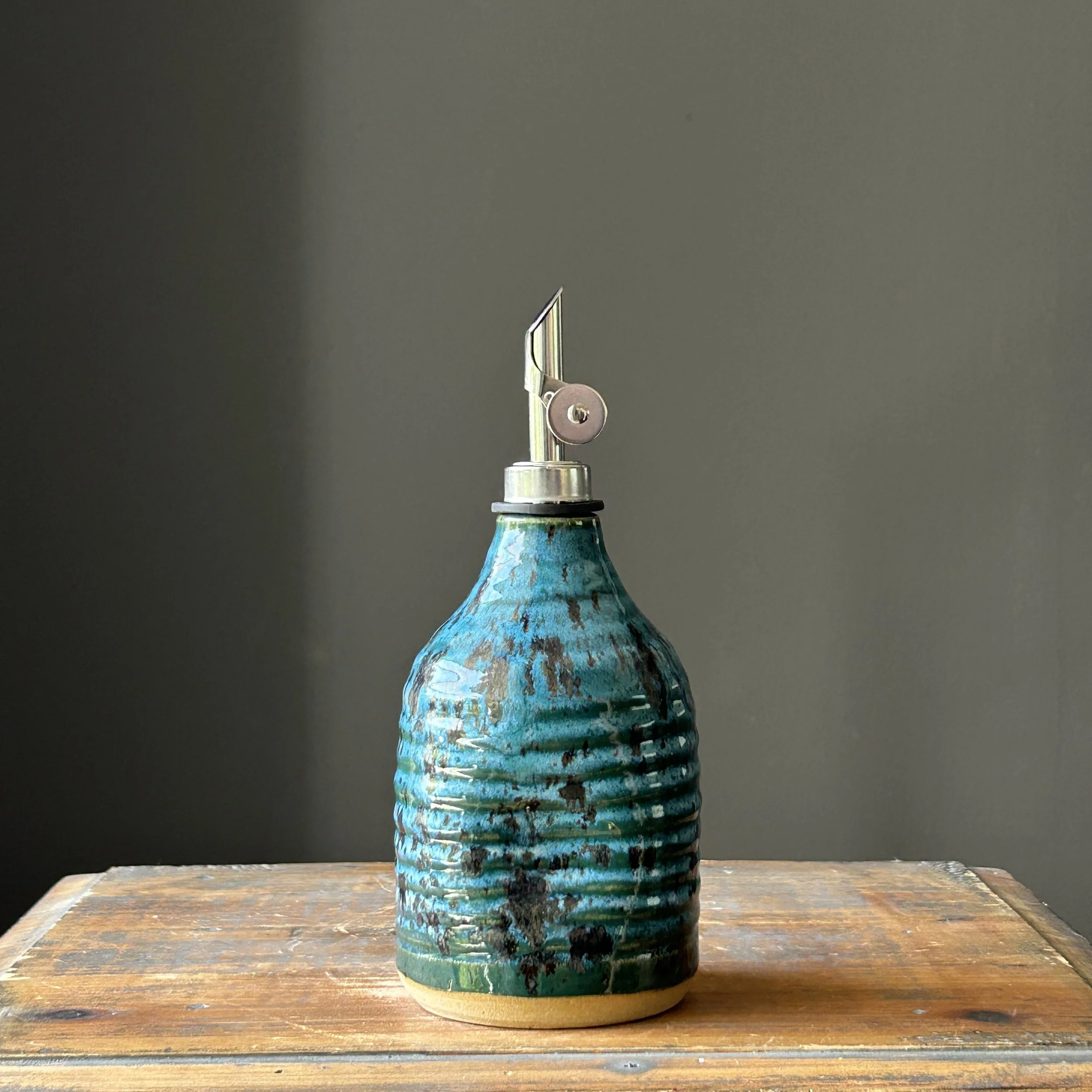 Thumb Grip Oil Bottle #5 - Tide Pool, 12 oz