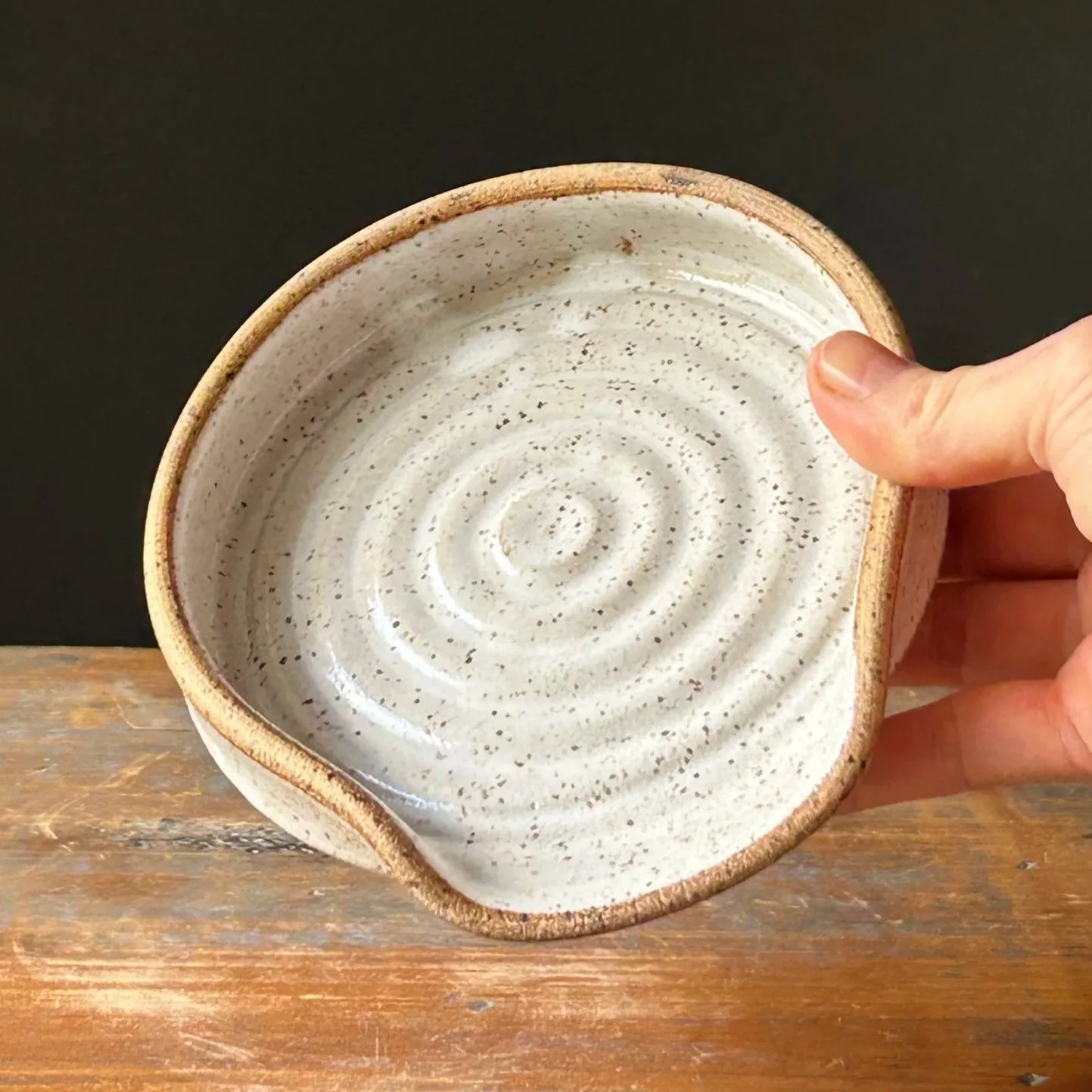 Groovy Spoon Rest, White with Raw Rim - second