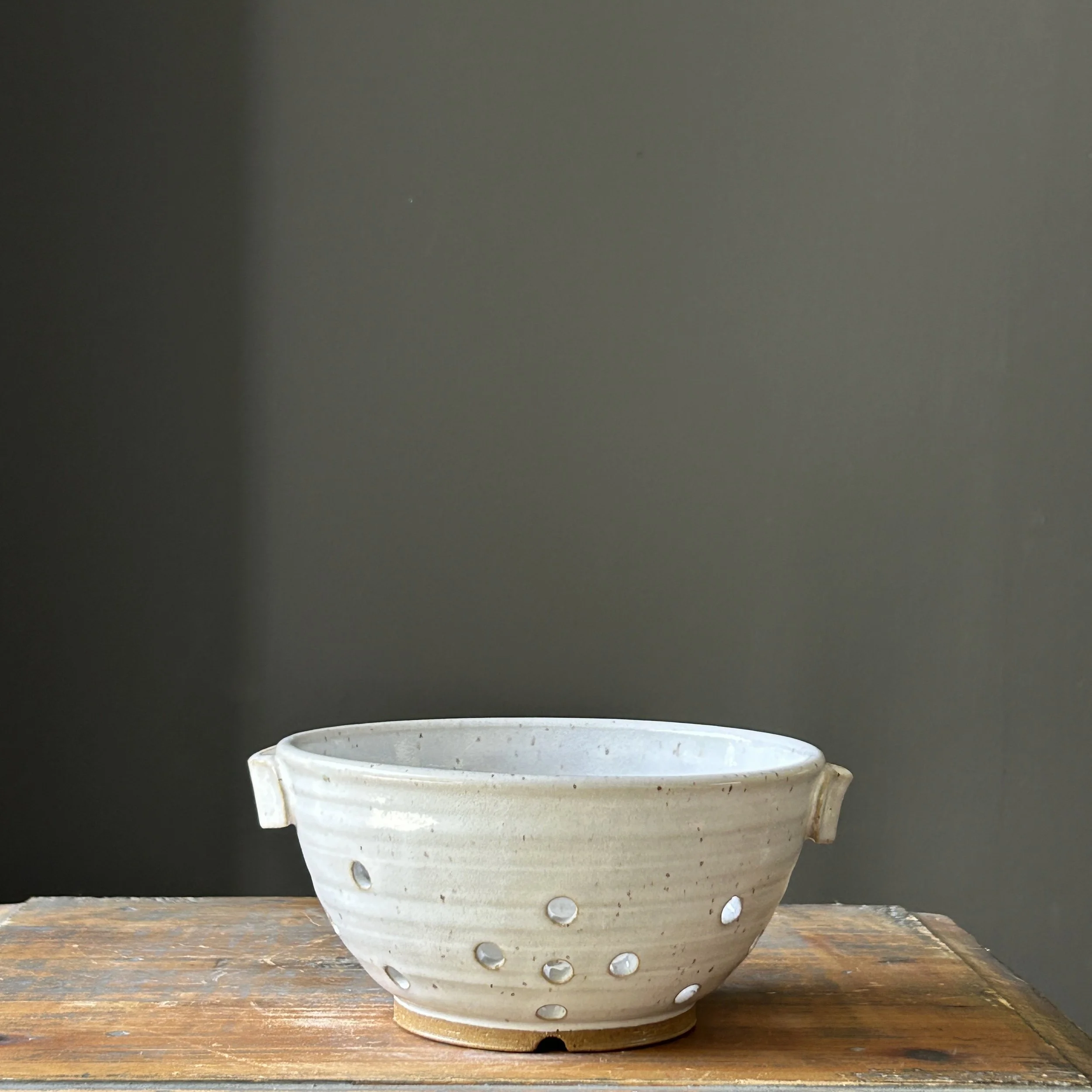 Berry Bowl, White Speckled with Handles