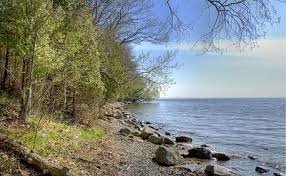David's Hikes-Lemoine Point, Kingston.