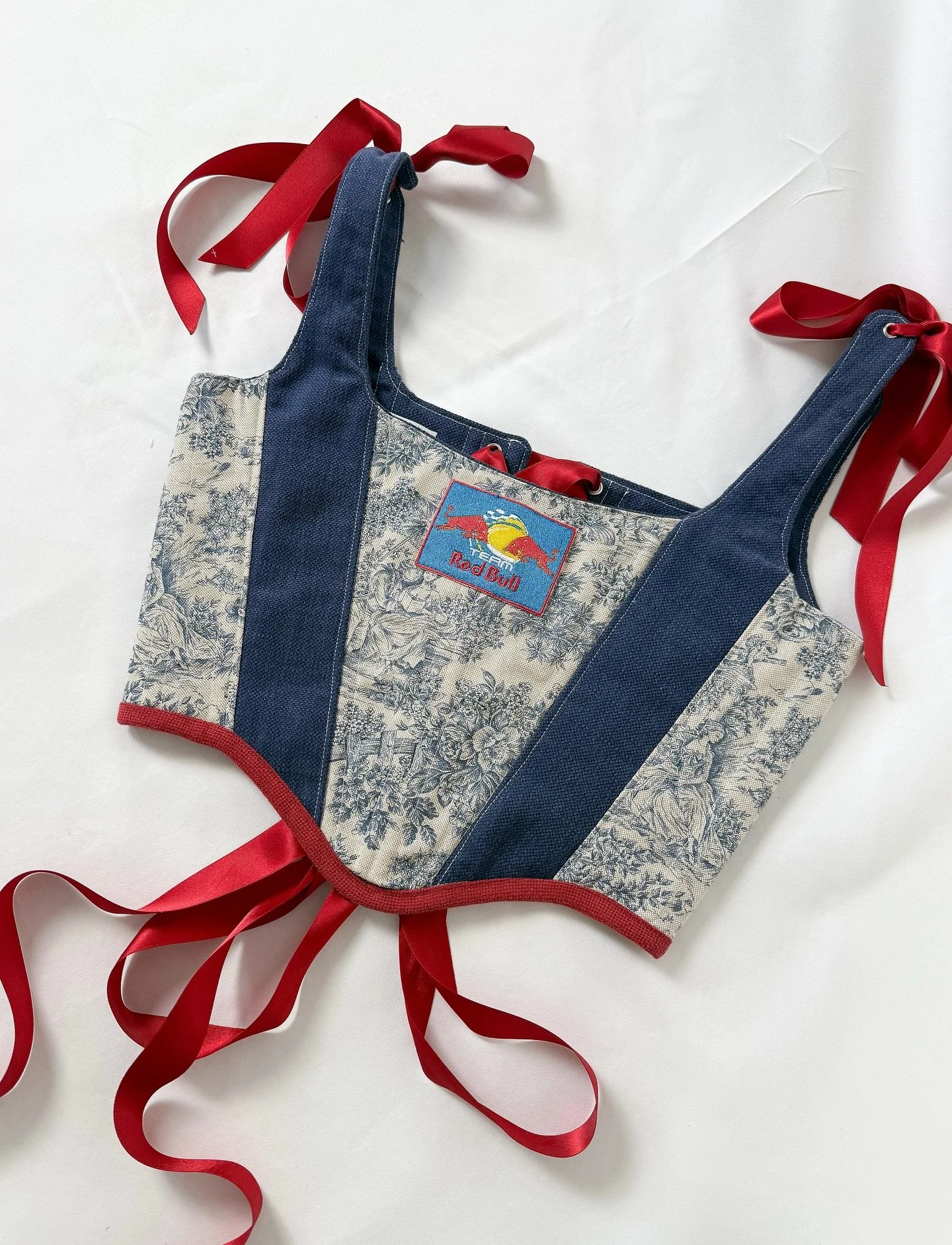 Just wanted to say a massive thank you for all your orders over the weekend! I&rsquo;m super excited to get started on them 🤩🤍

There are still a few pieces left on my website, the link is in my bio! 🏎️