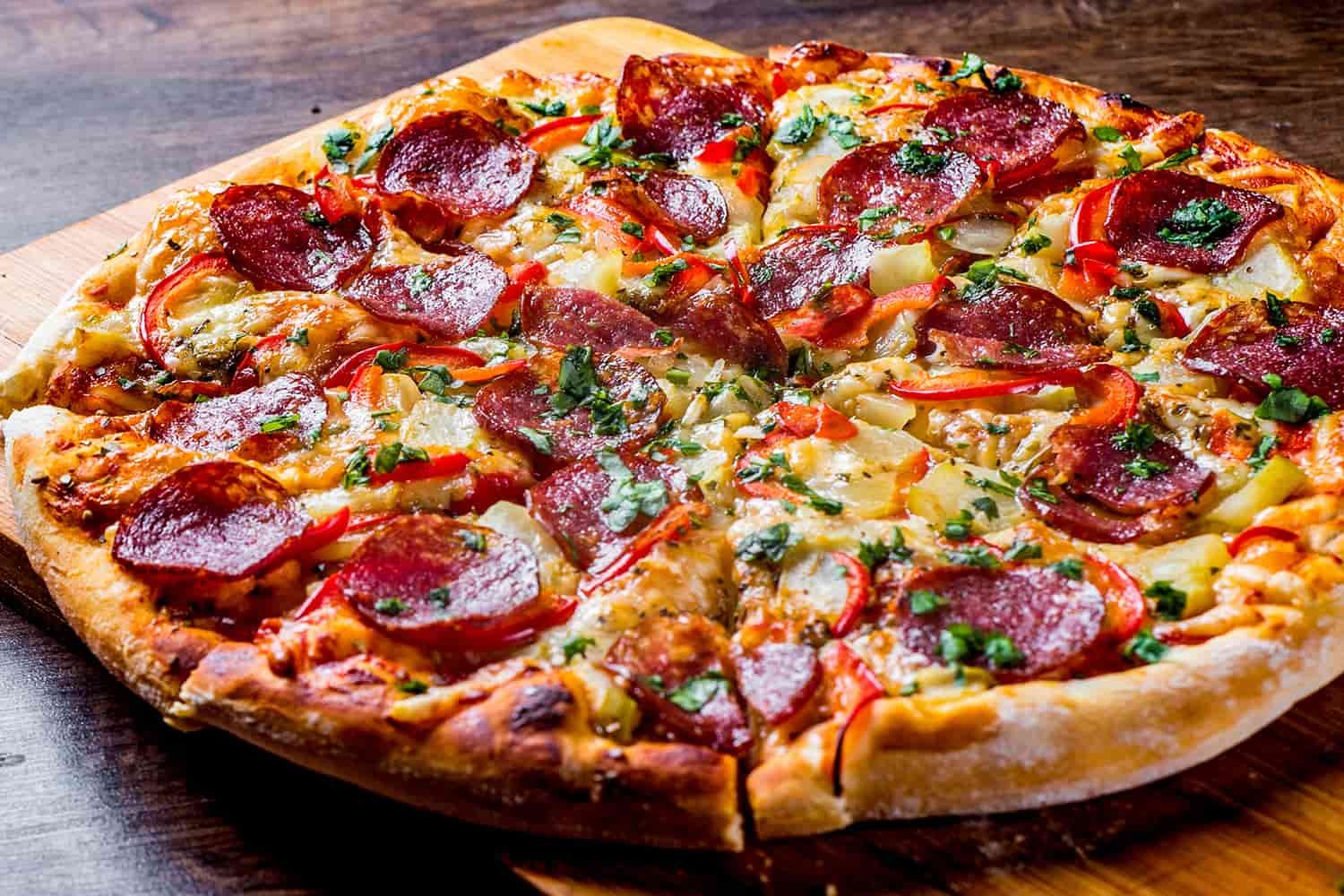 how_to_make_the_perfect_pizza_at_home.jpg