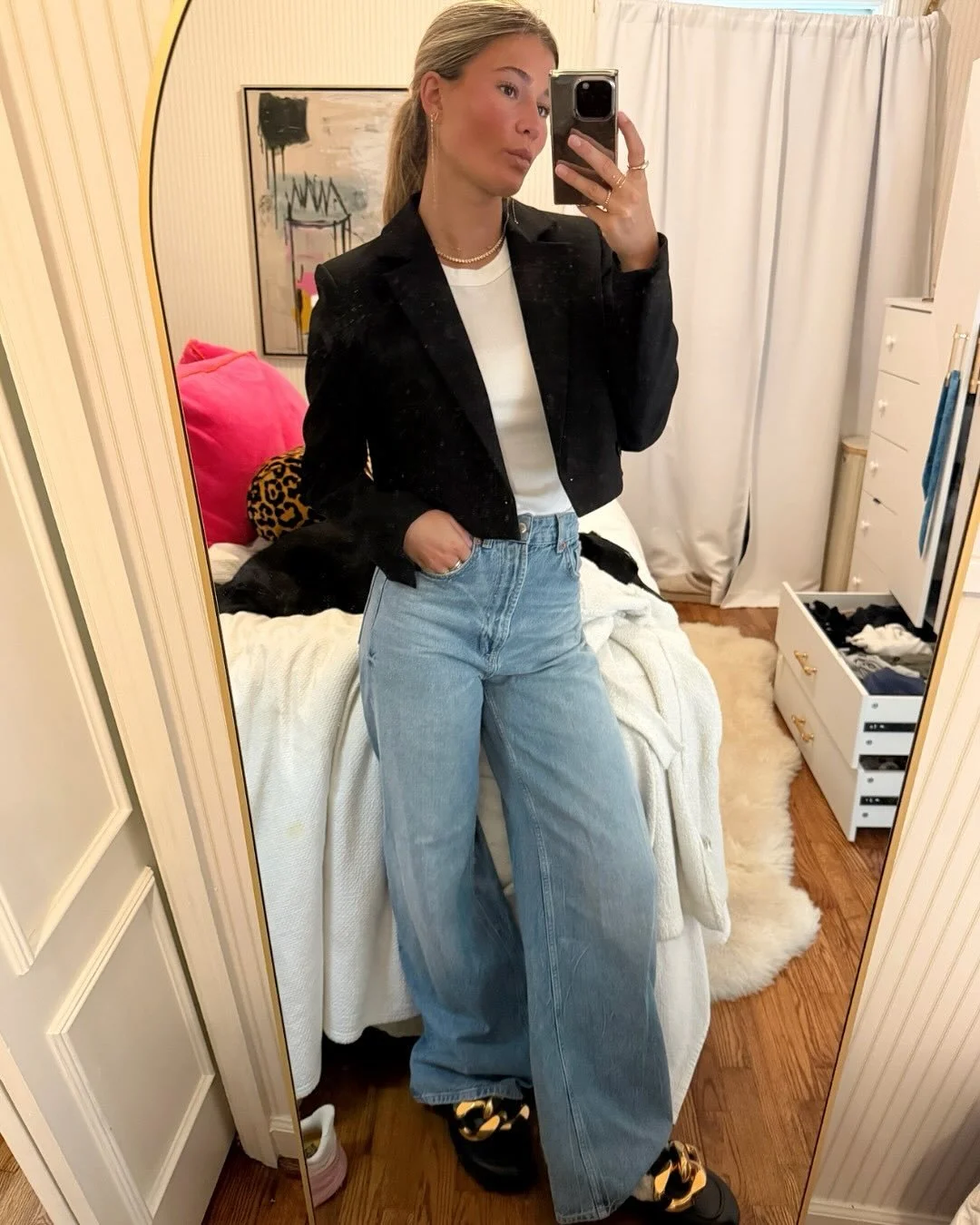 What to wear when you don&rsquo;t know what to wear &mdash; There&rsquo;s been so much chatter online lately about September being a super inspiring time of year fashion-wise and while I agree that it&rsquo;s aspirationally super inspiring, I&rsquo;v