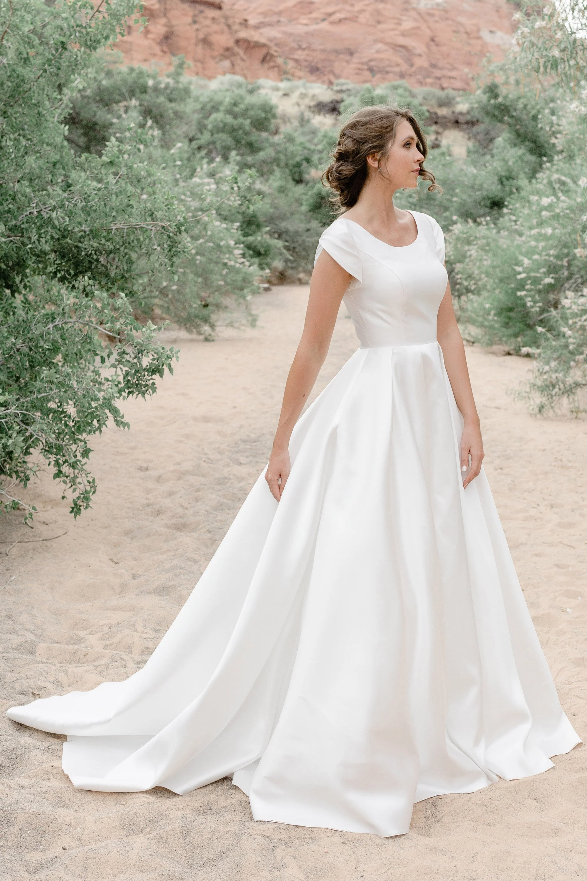 Chicagoland Wedding dresses Skokie Orland Park Mon Cheri modest Bridal Alterations