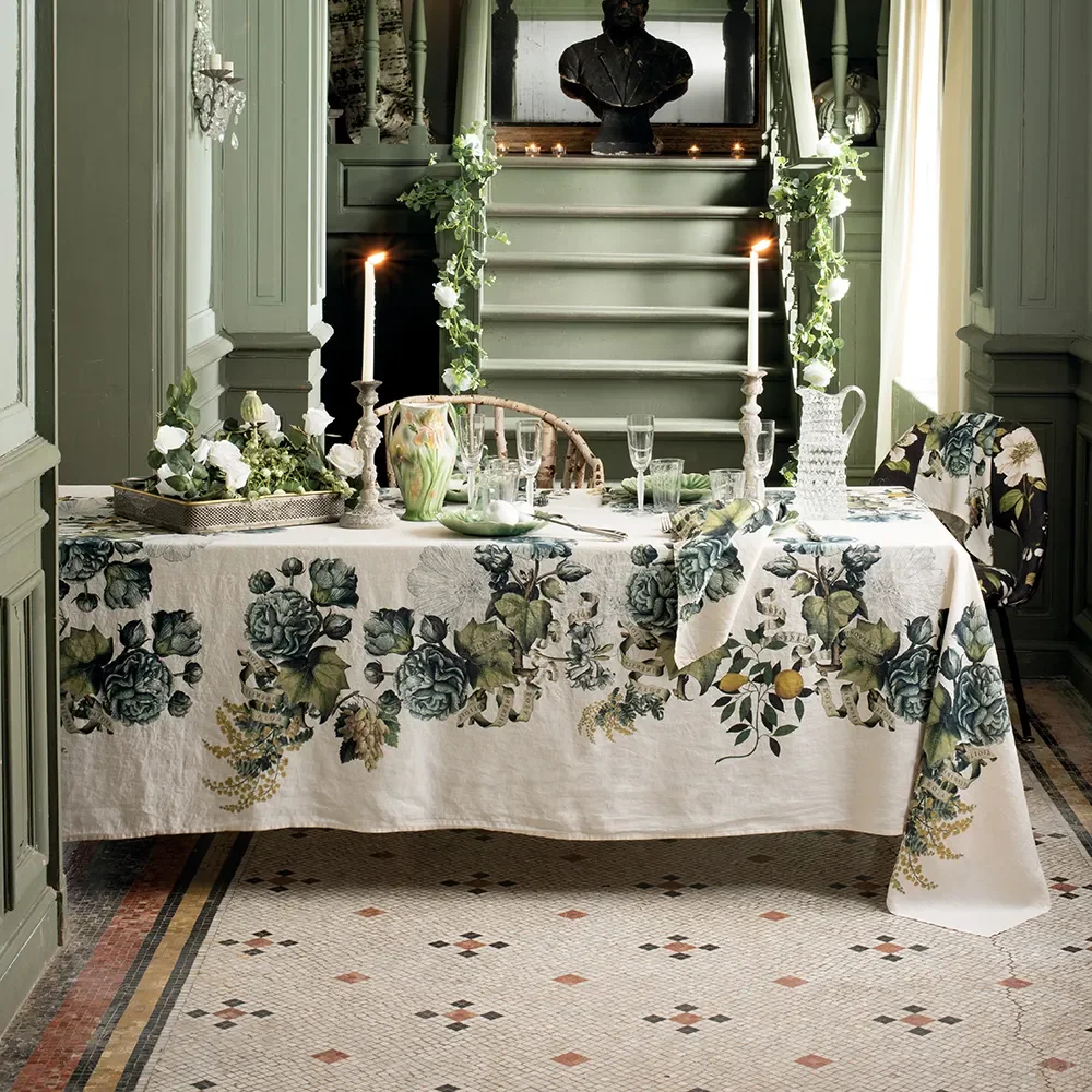 giardino-naturel-tablecloth-linen-1_4.webp
