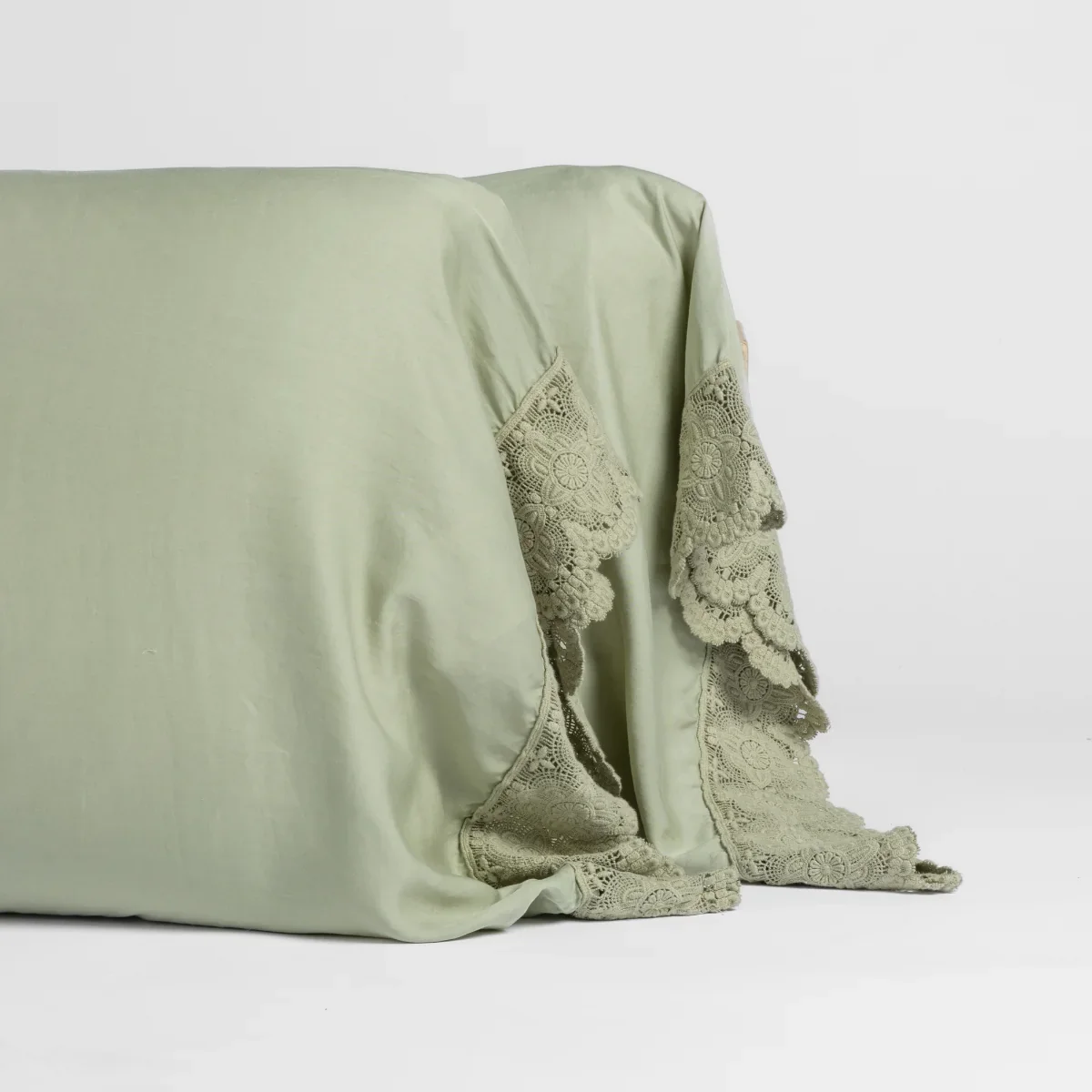 Madera-Luxe-with-Lace-Pillowcases-Desert-Sage_2048x2048.webp