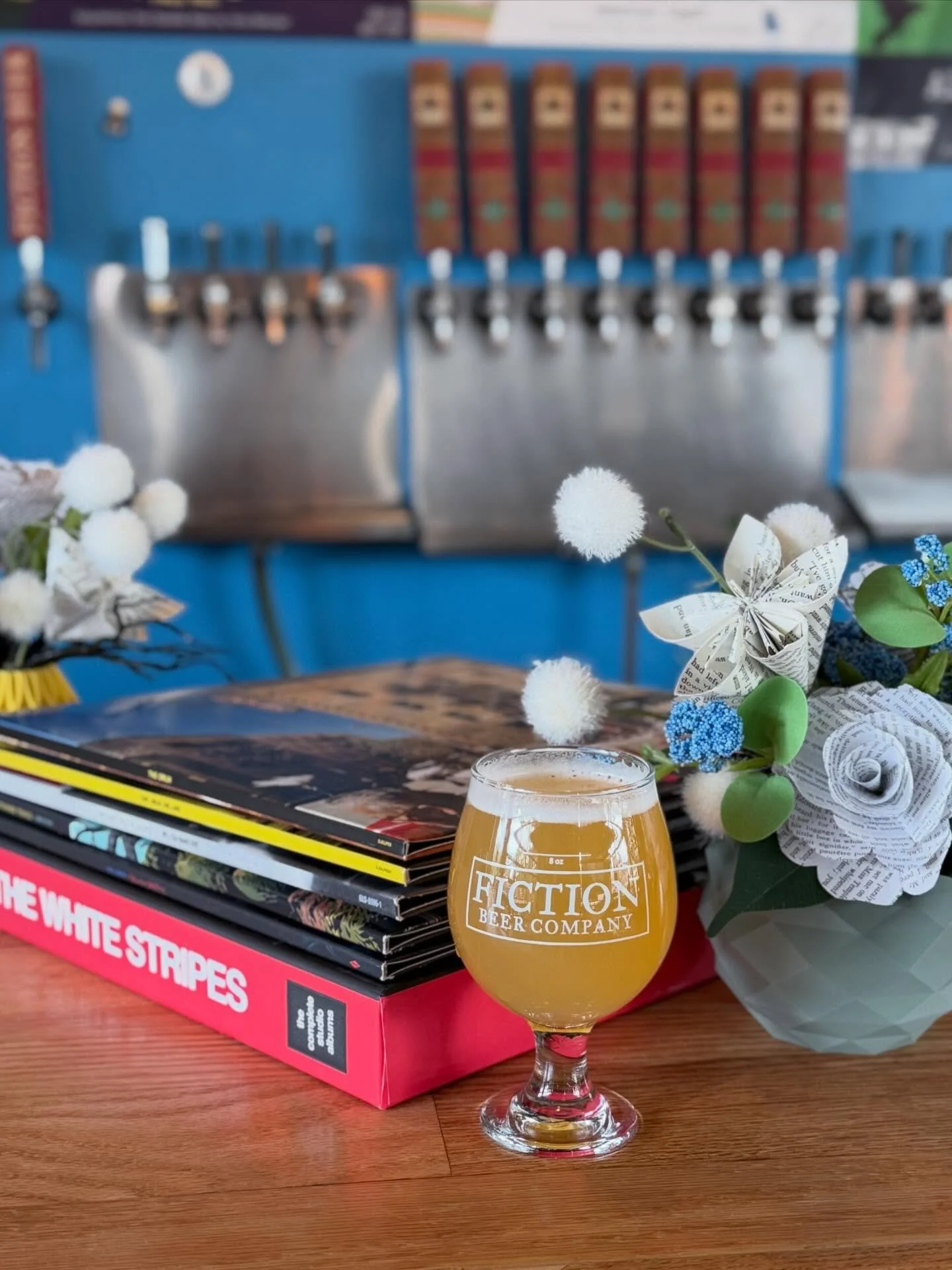 We&rsquo;re halfway through the week&mdash;time to treat yourself to a beer! 🍺

🎶 Vinyl Night starts at 5pm today. Bring in some of your favorite vinyl and we&rsquo;ll play it in the taproom!

✍🏼 Our Writers Group meets tonight at 7pm. Join them t