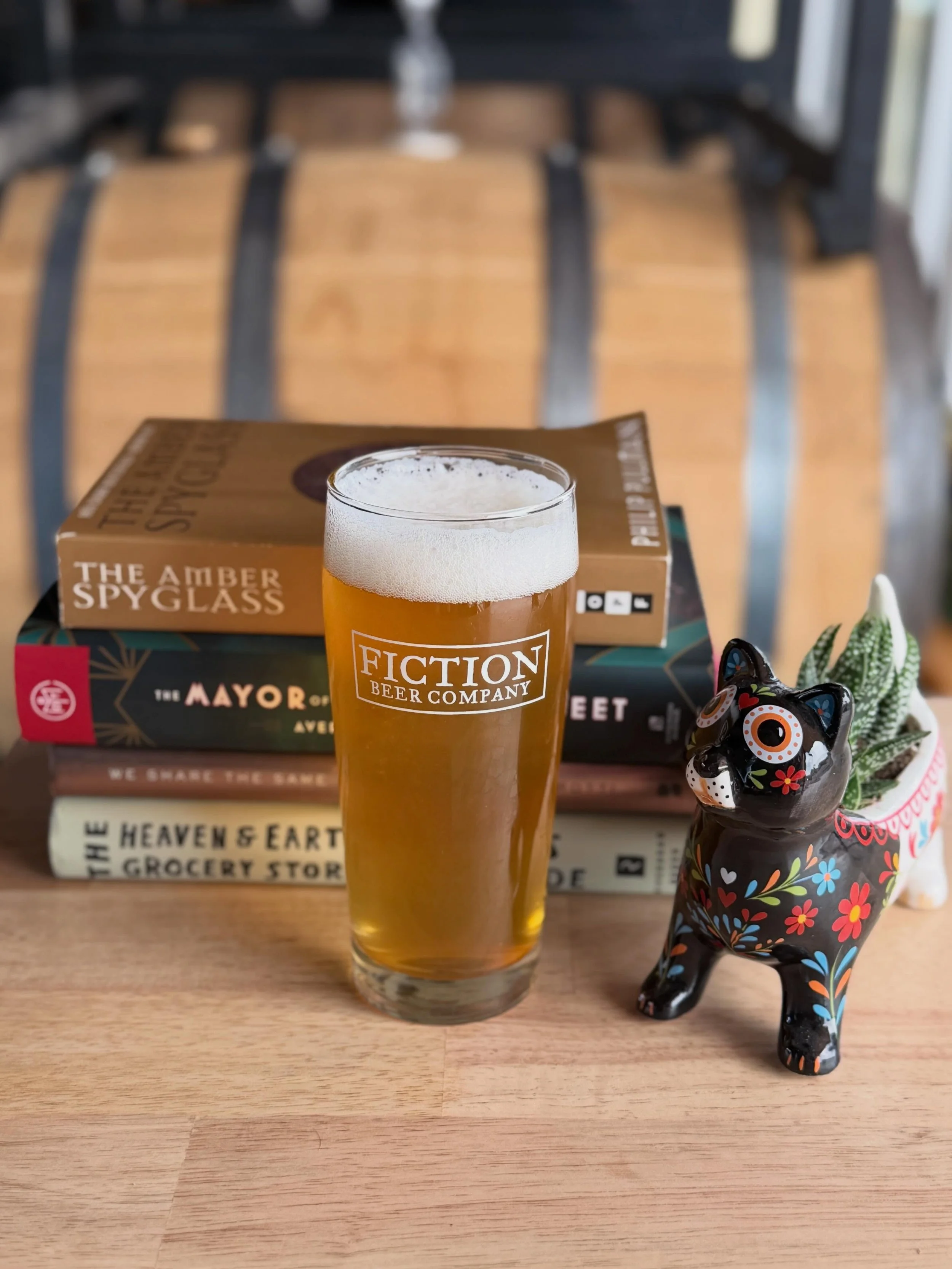 🍂 What&rsquo;s this? Our first touch of fall this week? Not sure about you guys, but we&rsquo;re ready!

Swing by tonight for live album themed vinyl night from 5pm-close and a book-themed glass painting class.

Plus, Ex Libris members, swing by for