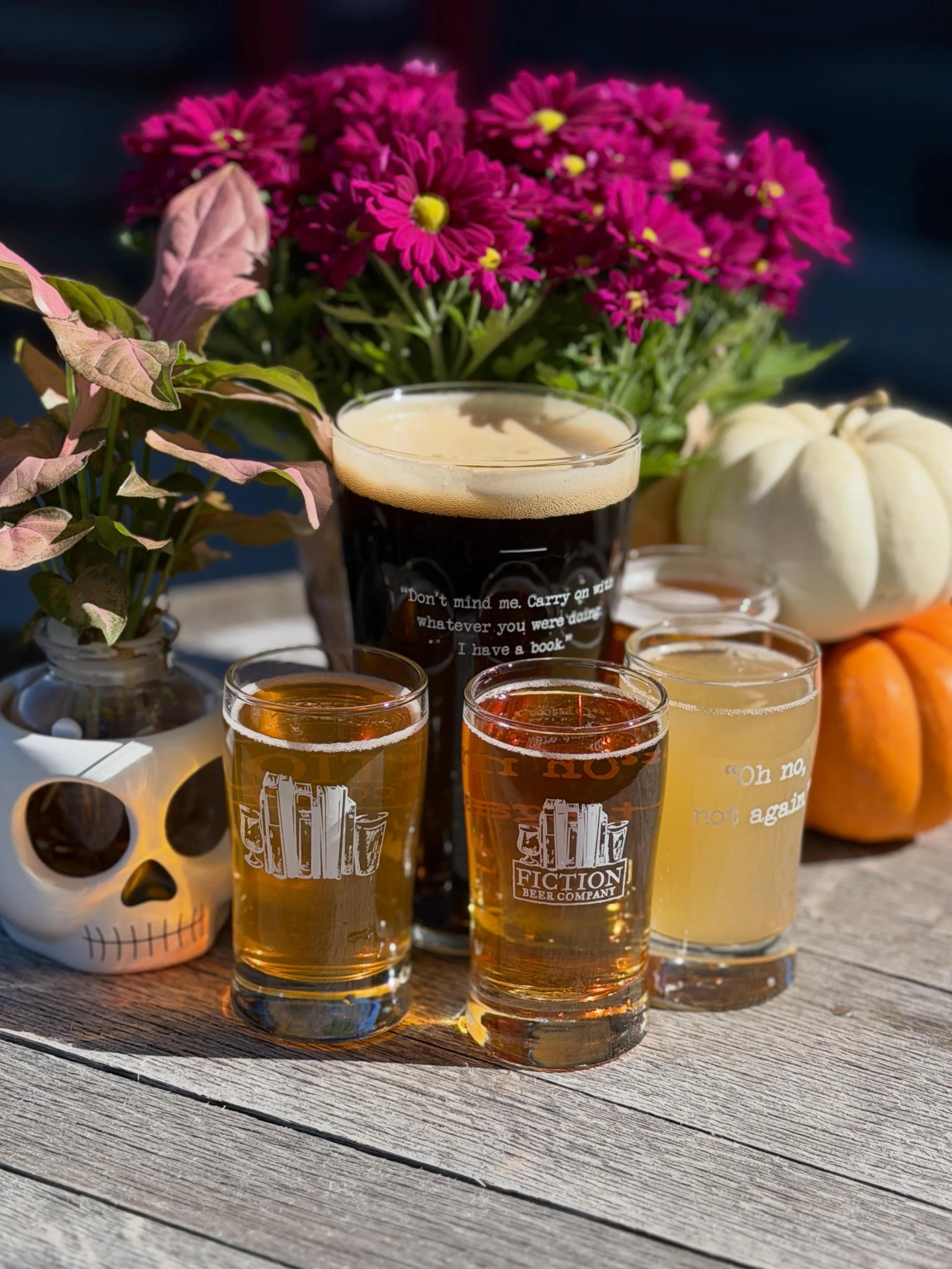 🍁 Sweater weather, spooky season, and cozy vibes. No matter what you love best about this time of year, we&rsquo;ve got something on tap for you!

🍺 Alternate Present &bull; Schwarzbier
🎃 Autumn Stars &bull; Pumpkin Farmhouse Ale
🌶️ Lunas &bull; 
