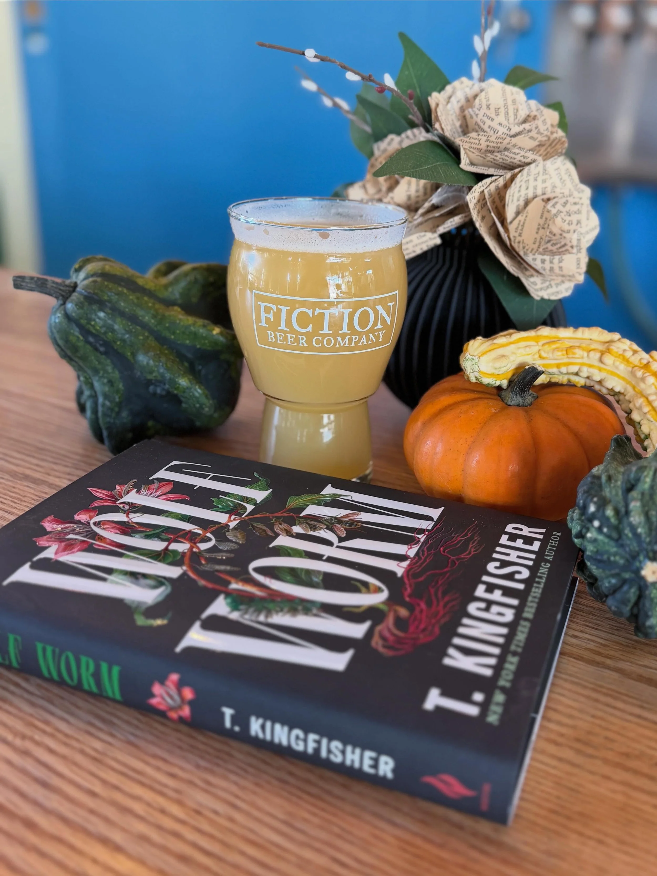 👻 What better way to kick off the week of Halloween than with our first ever Horror Book Club meeting! 📚 

Tonight, our horror book clubbers will be discussing Wolf Worm by @redwombatstudio starting at 7pm. Join us&hellip;if you dare!

@demitierra2