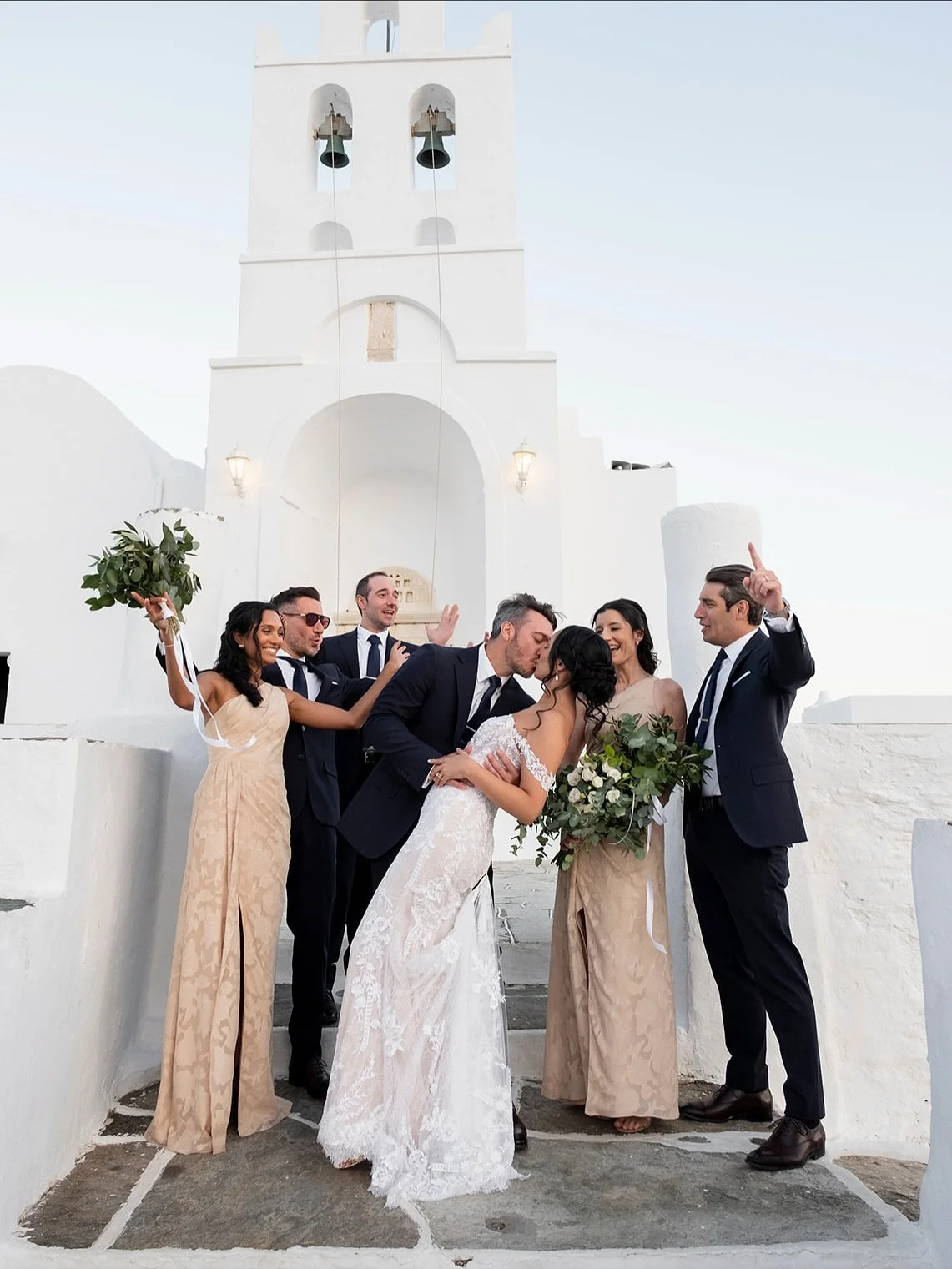 Second look surprise done right ✨ Julie and I planned every detail so she could surprise Michael, and his reaction made it all worth it. @julieasong @papaishome 

Photo @alerian_photography 
Makeup @makeupby.artemis