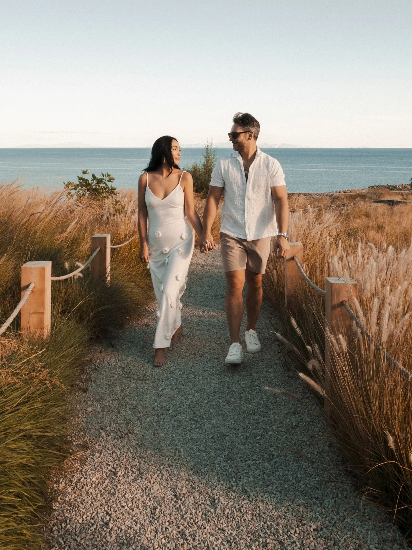 Greece&rsquo;s serene, earthy landscape, made for timeless wedding celebrations.

Photo @alerian_photography 
Hotel @stayatnos
