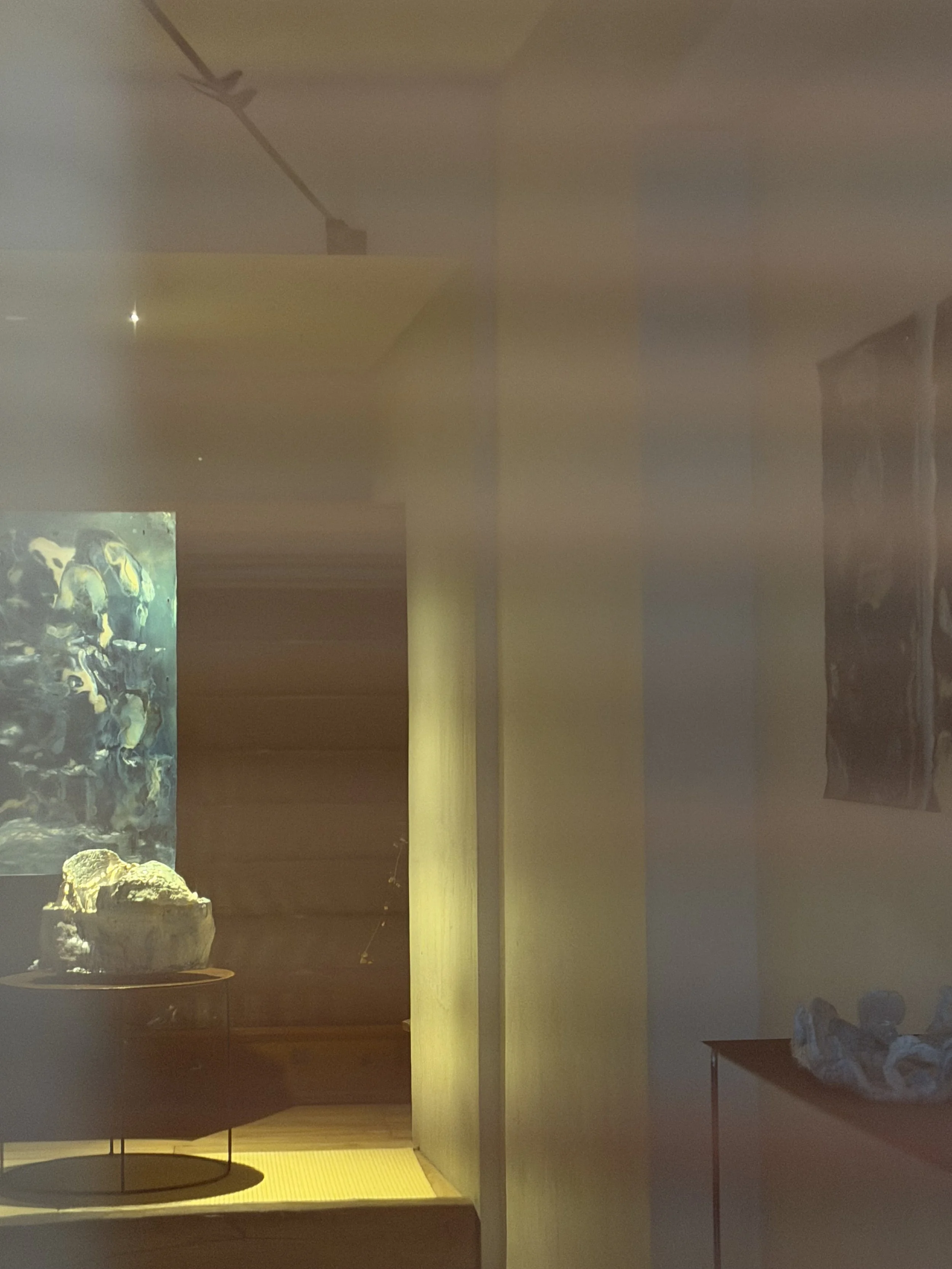 La mostra a sottovoce-traiettorie sensibili del gesto per mini_ma gallery