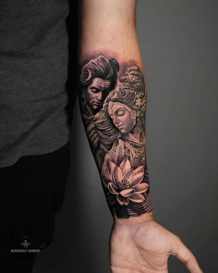 What to Know About Black and Grey Realism Before Your First Session