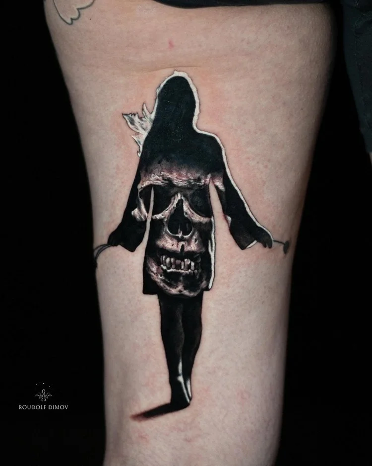 How to Maintain Detail in a Black and Grey Tattoo While Healing