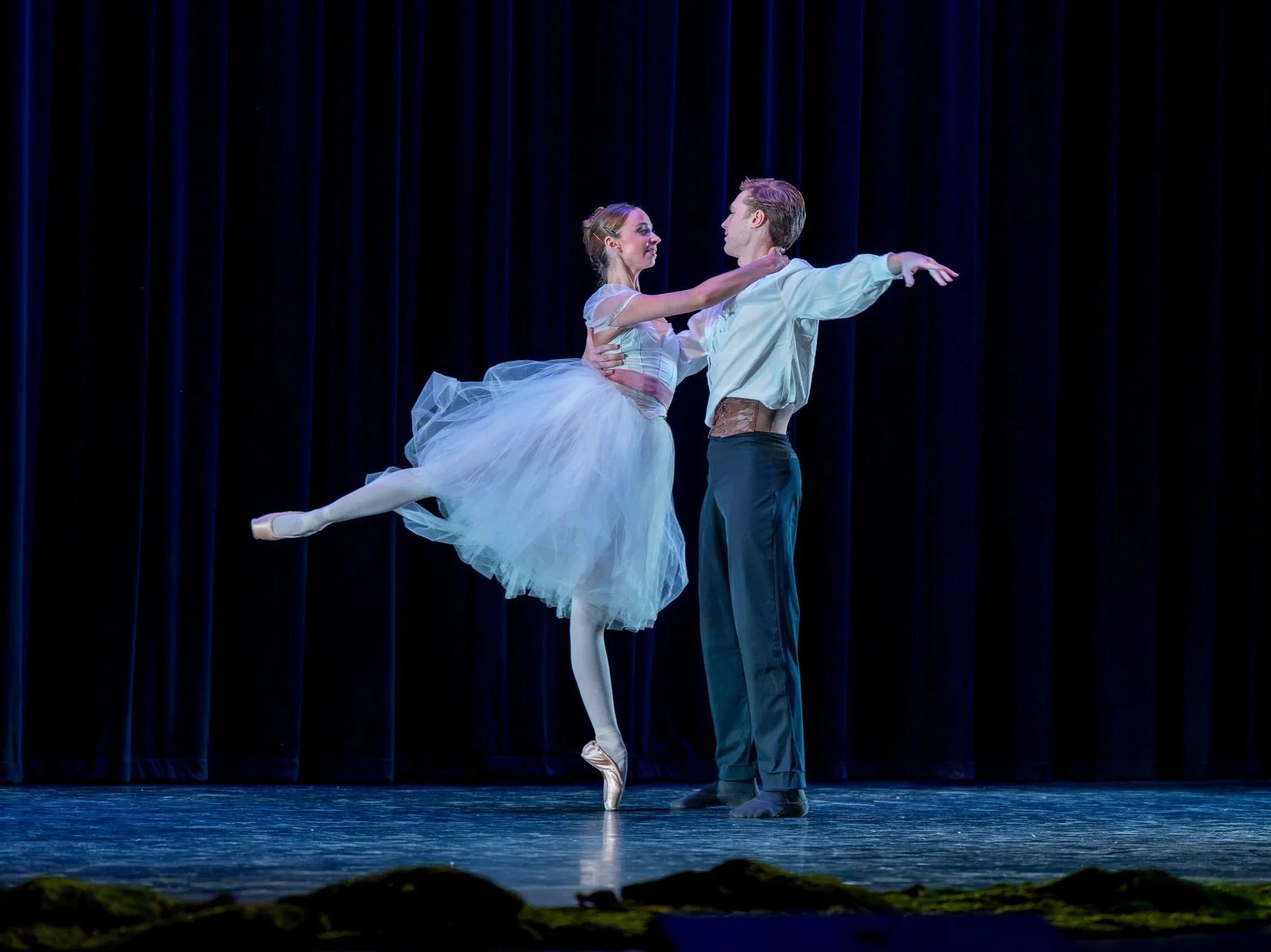20260819RomeoandJuliet-165.jpg
