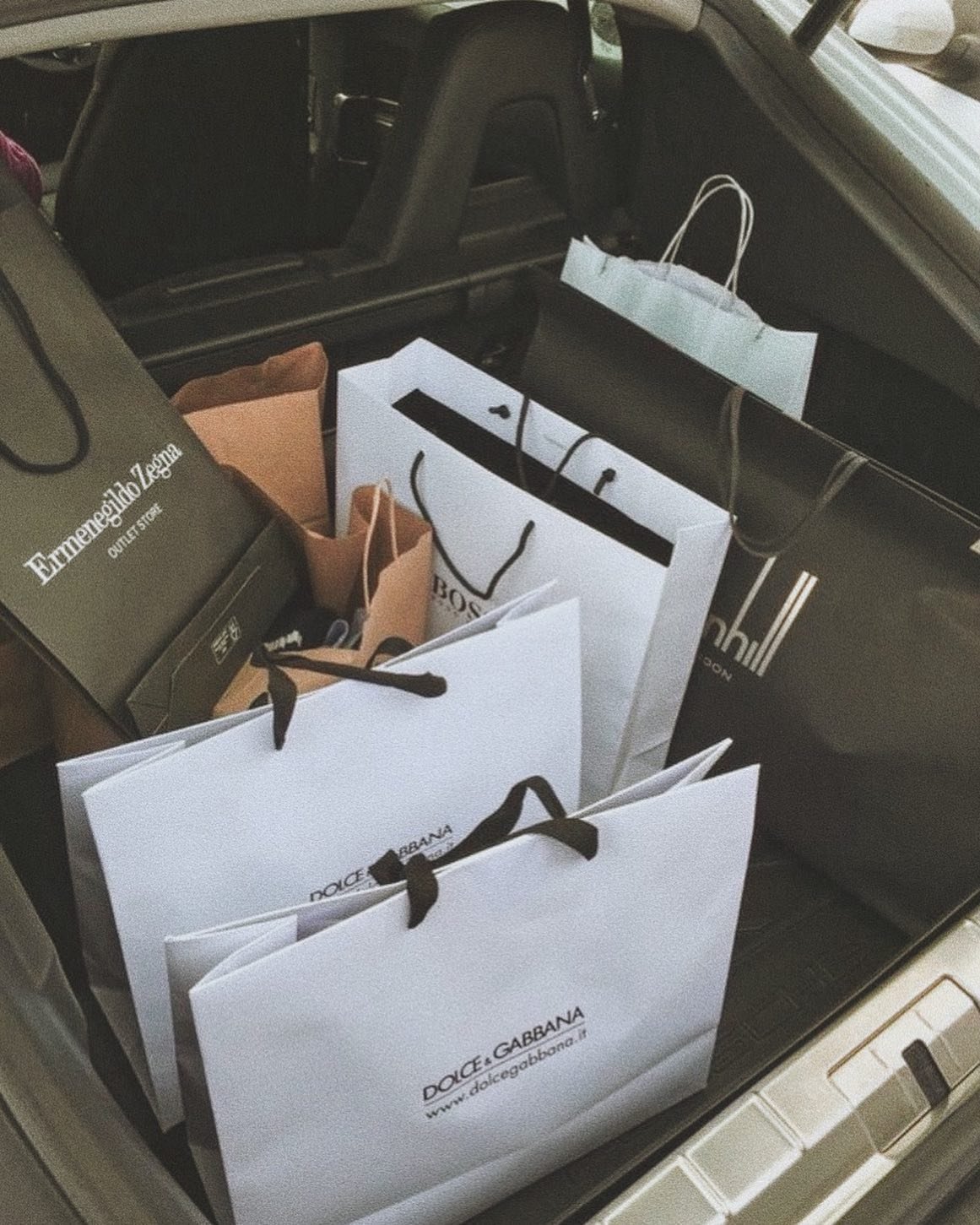 Hire a stylist to help you stock up on cold weather essentials -- we begin the process with an extensive style assessment to make sure we find the perfect pieces for you. DM to book.