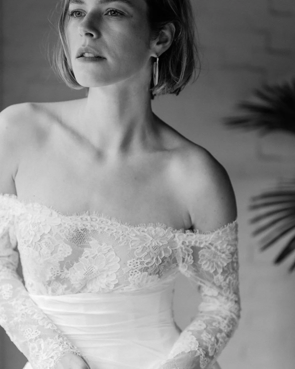 ALEX at Wisley.

Shoot Concept, Hair and Makeup Artist: @kyliemakeuphair
Photography: @maxeenkim
Venue: RHS Wisley @rhsvenues
Wedding Outfits: Nortier, Jesus Peiro @jesuspeiro @freyaroselondon 
Floristry: @cherfold_flowers
Cake: @claireowencakes
Stat