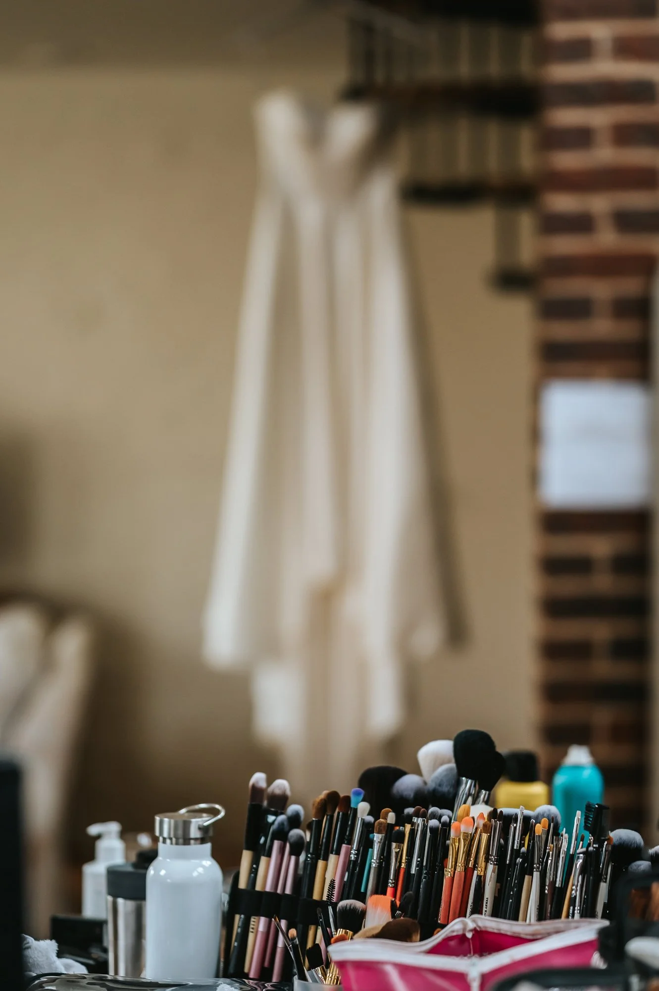 wedding hair and makeup prep at bore place makeup artist for sensitive skin