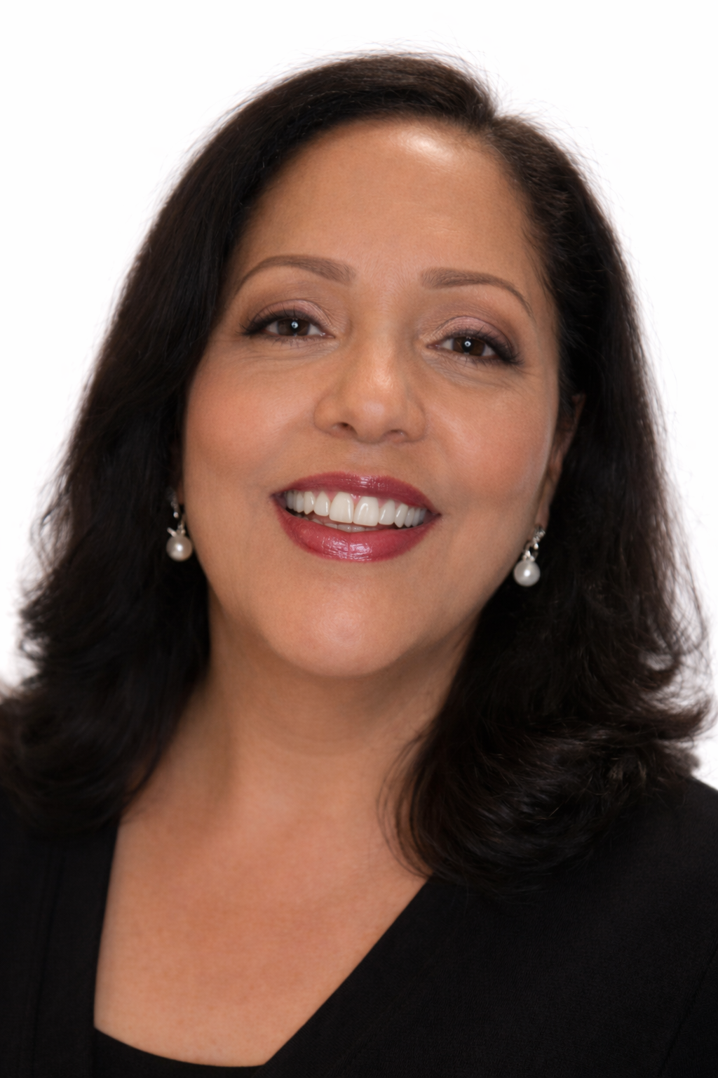 Jacqueline Weber is our office administrator who oversees documentation, provides an additional layer of review, and coordinates communication between agents, escrow, and the office.