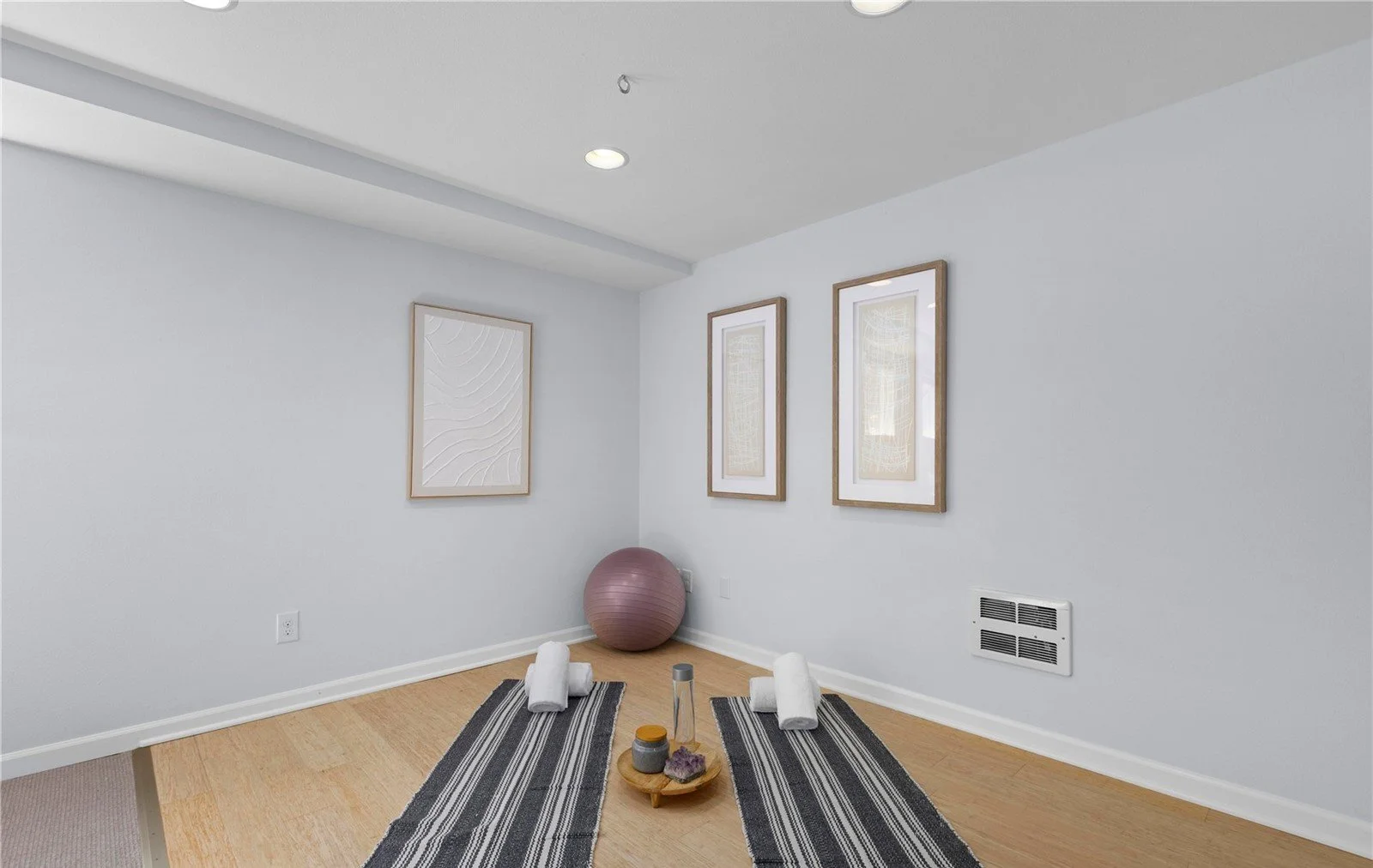 909 21st Ave E, Seattle, WA 98112 34.jpg