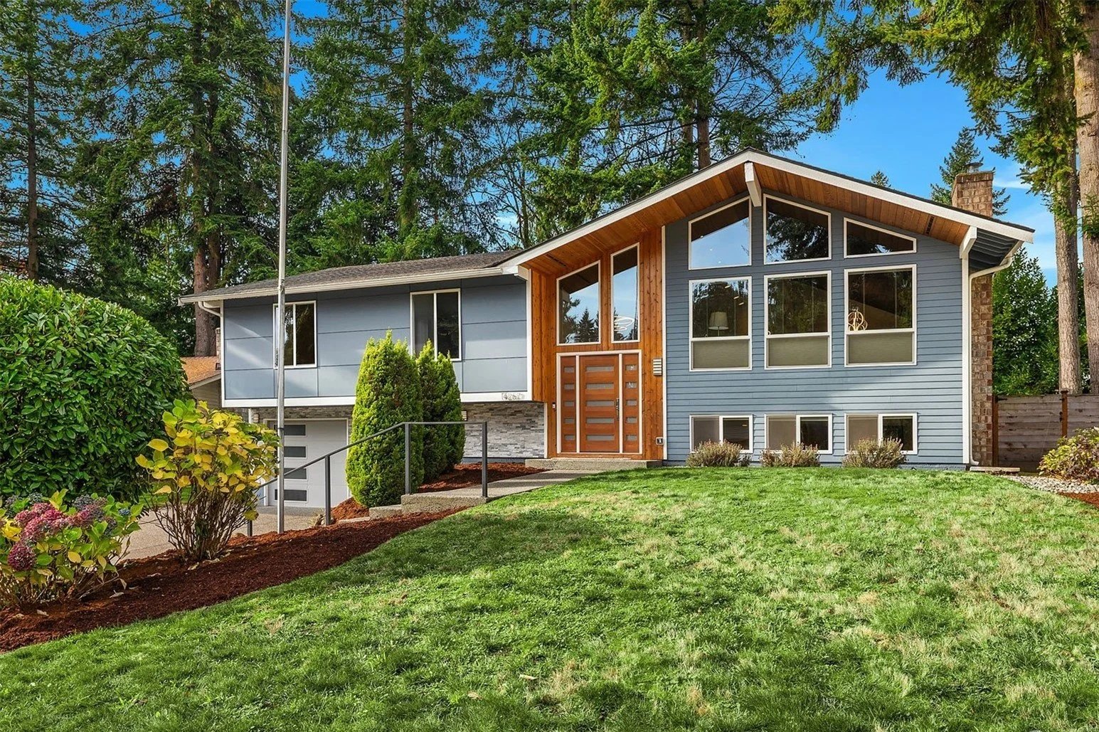   Represented Buyer | Kirkland | Kingsgate | $1,370,000  