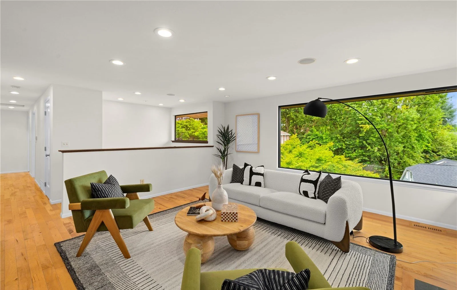 3701 E Jefferson St, Seattle, WA 98122 6.jpg