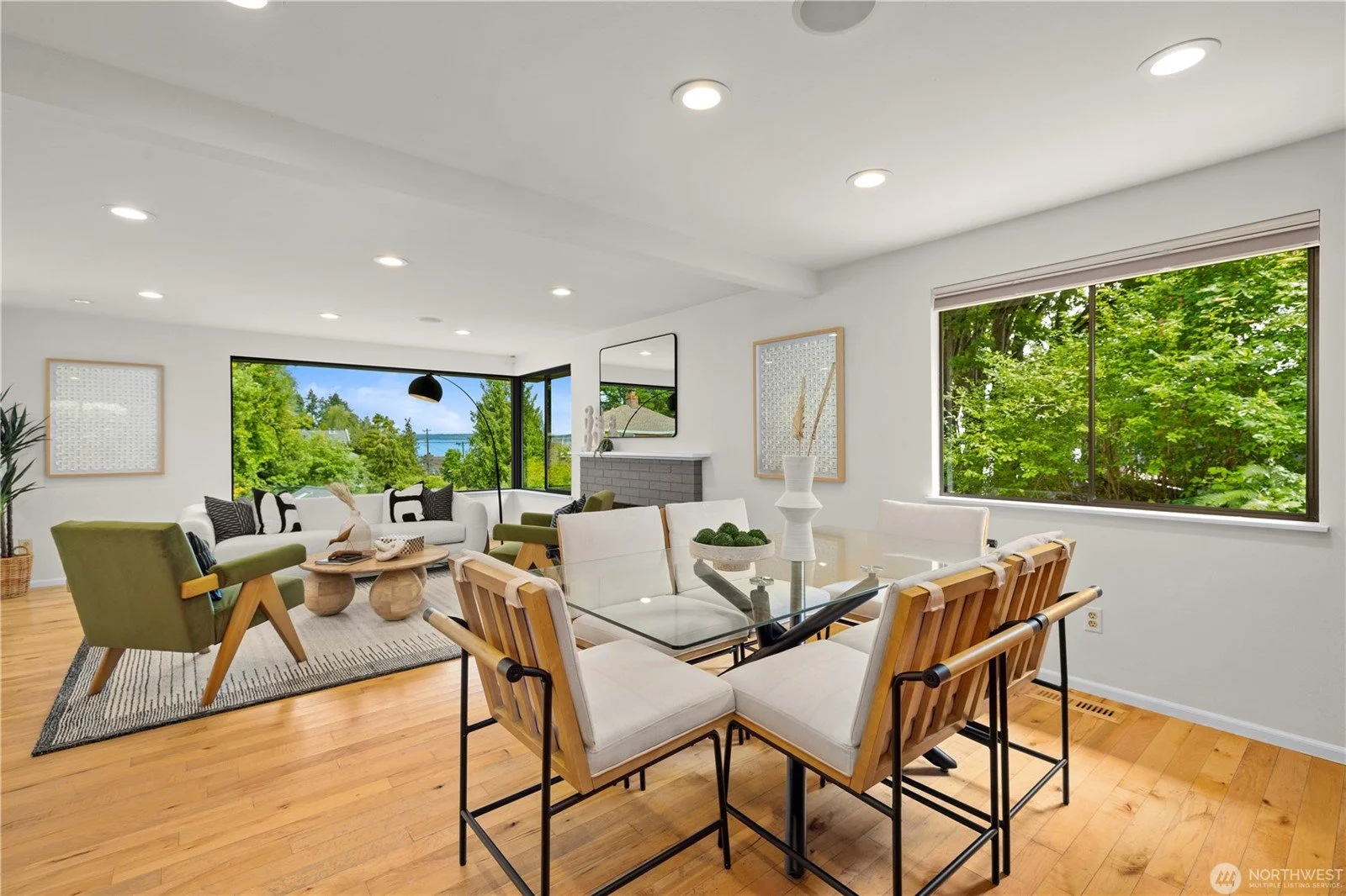 3701 E Jefferson St, Seattle, WA 98122 11.jpg