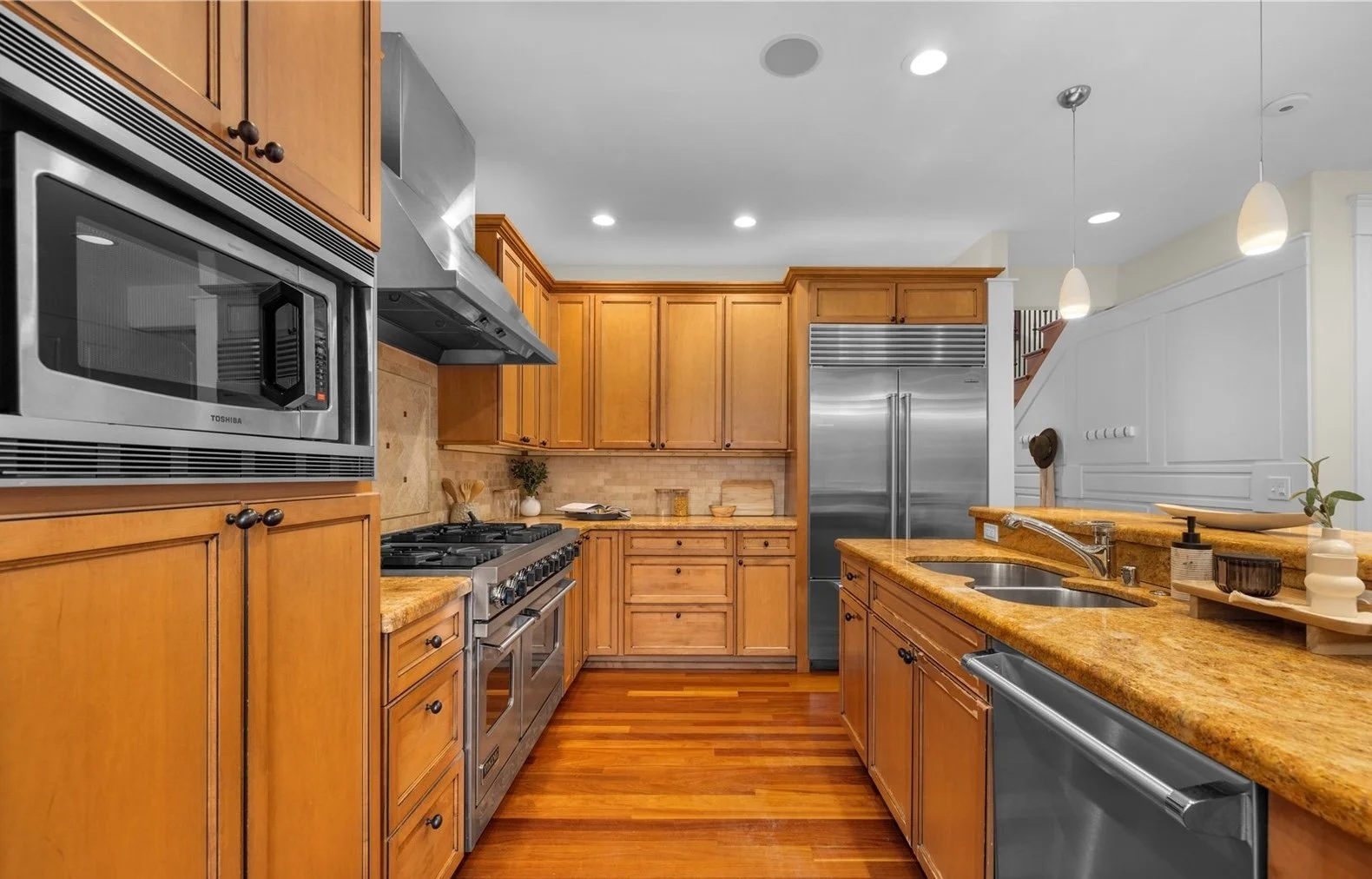 2315 38th Ave E, Seattle, WA 98112 13.jpeg