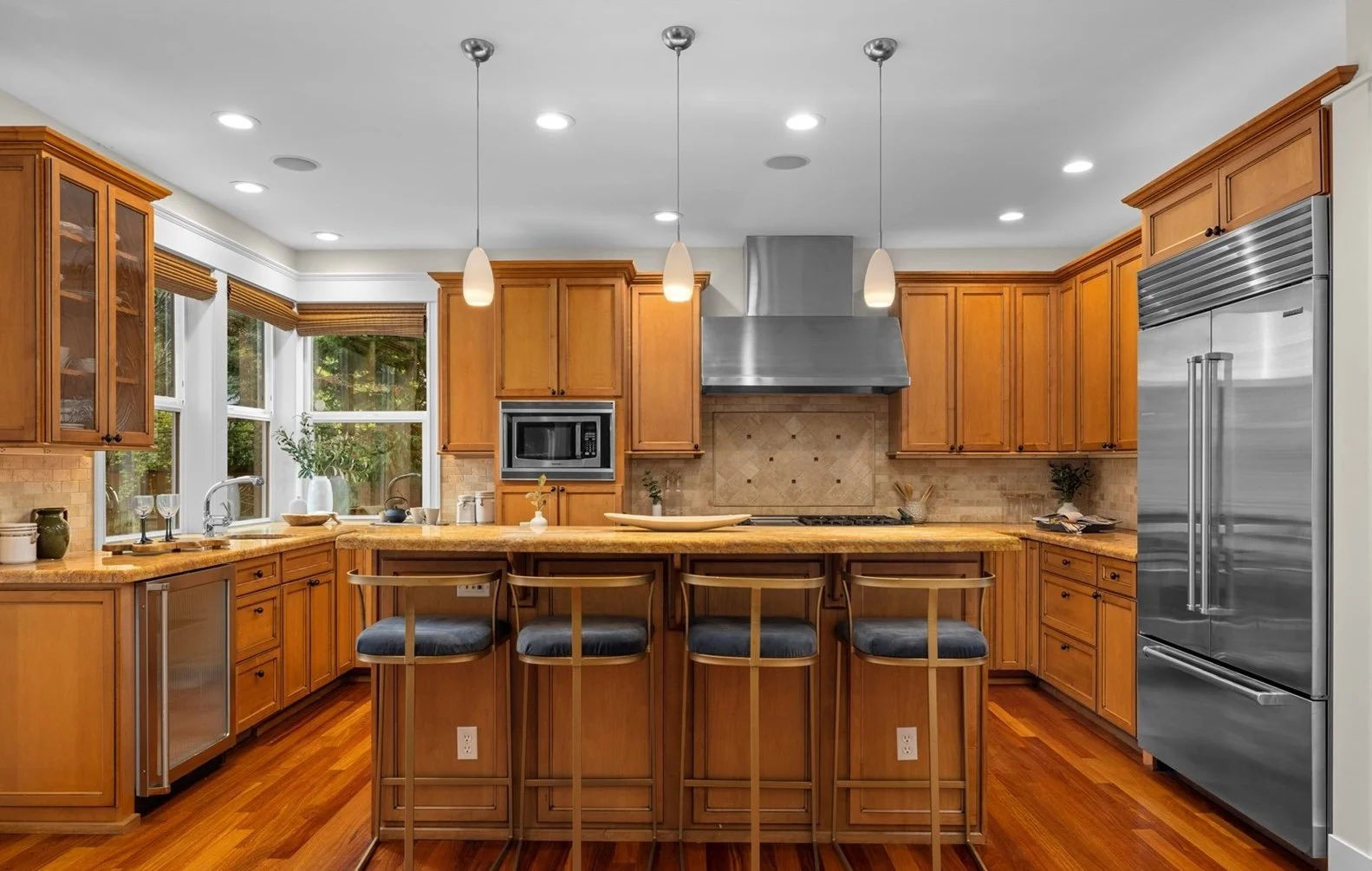 2315 38th Ave E, Seattle, WA 98112 11.jpeg