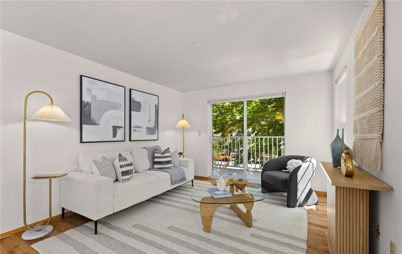 2820 E Madison St Unit #204, Seattle, WA 98112 3.jpg
