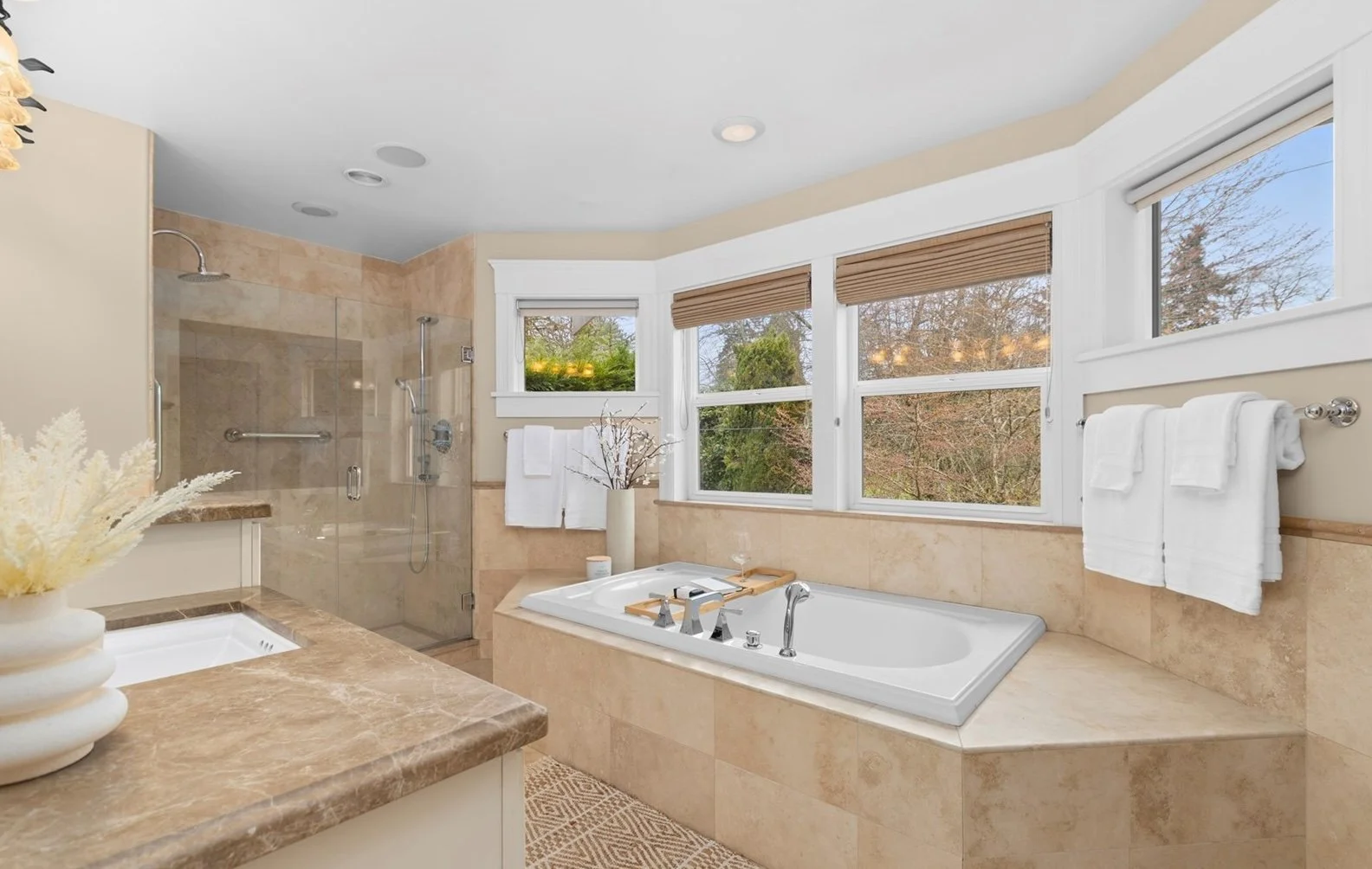 2315 38th Ave E, Seattle, WA 98112 27.jpeg