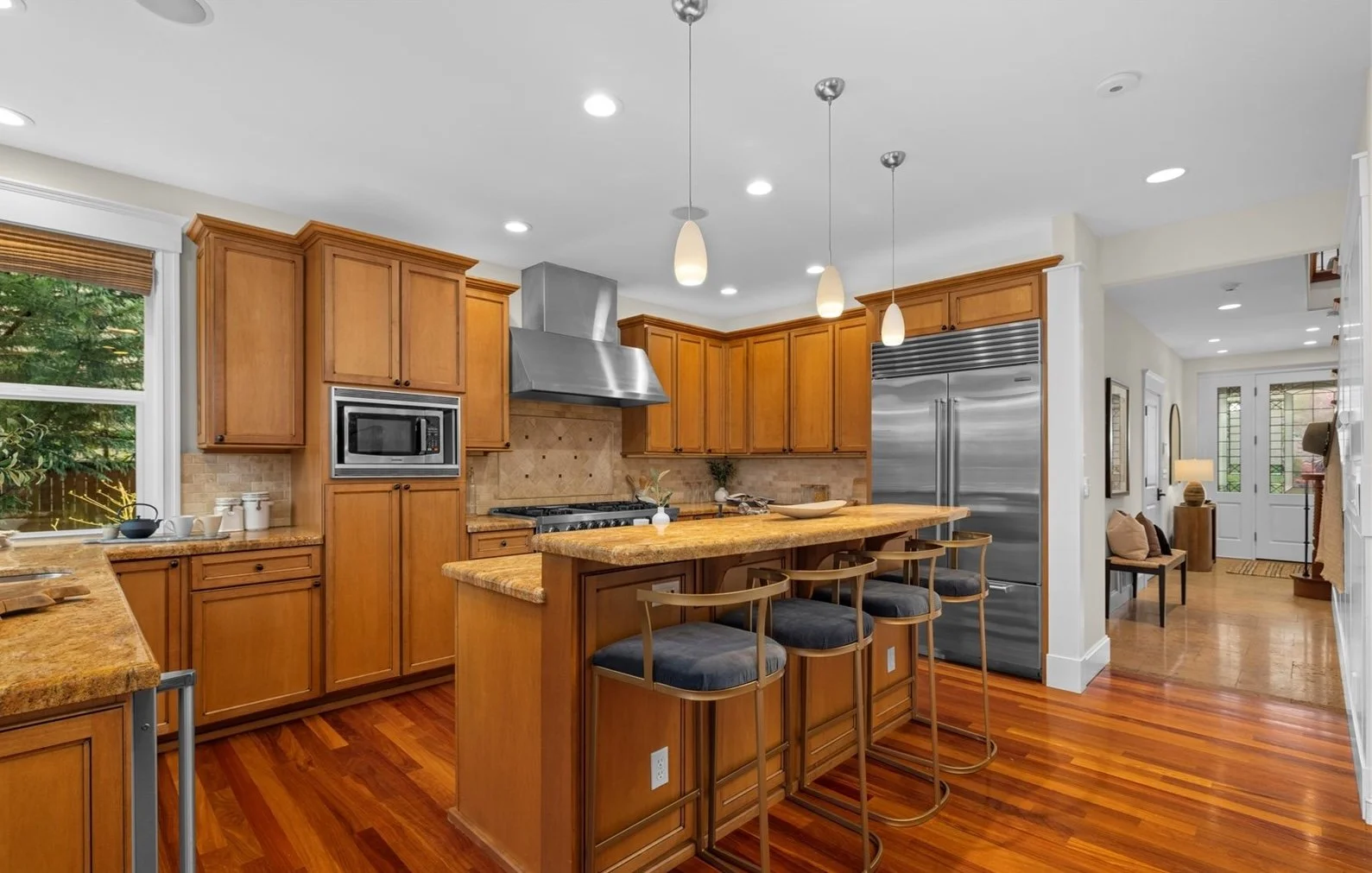 2315 38th Ave E, Seattle, WA 98112 12.jpeg