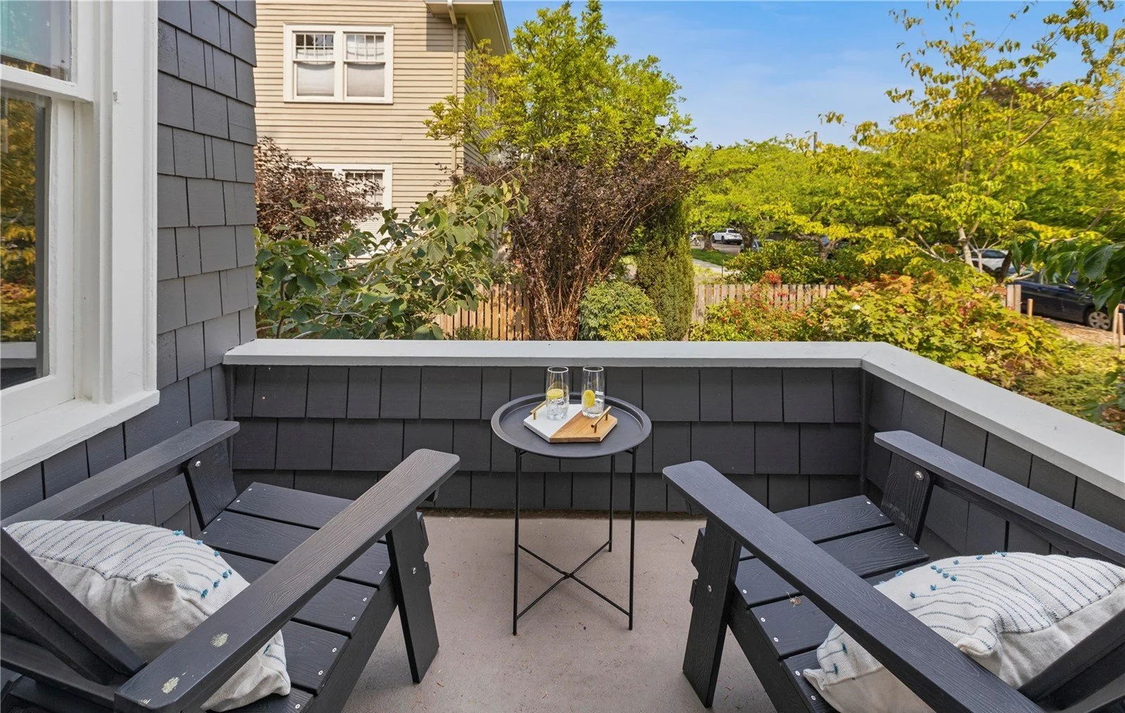 909 21st Ave E, Seattle, WA 98112 8.jpg