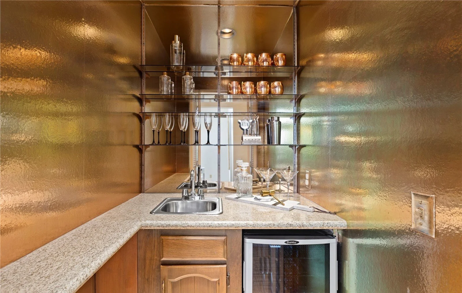 2250 39th Ave E, Seattle, WA 98112 11.jpg