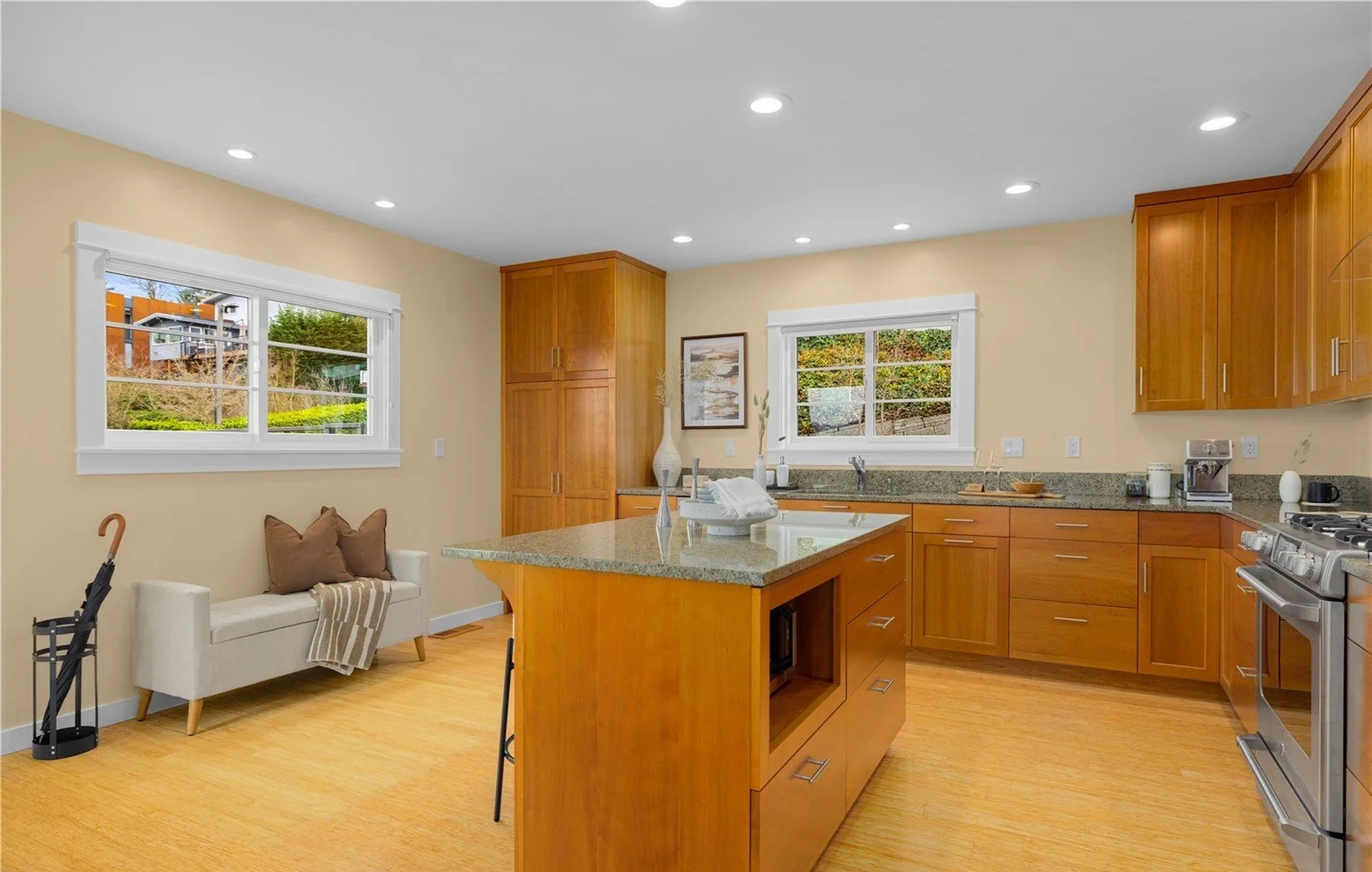 1531 36th Ave S, Seattle, WA 98144 12.jpg