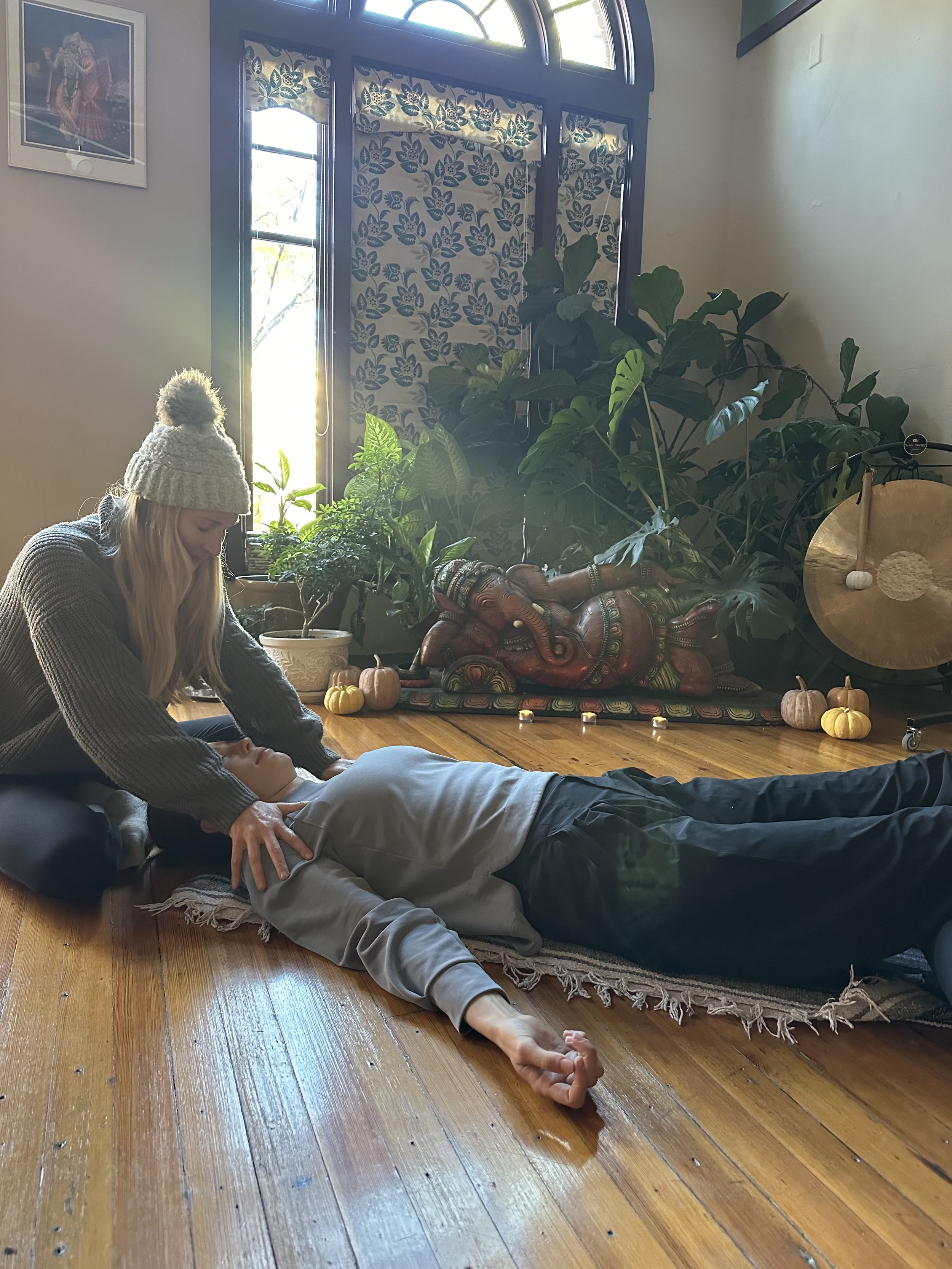 Welcoming Winter with Season-Specific Hands-On Bodywork and Gentle Breathing Meditation