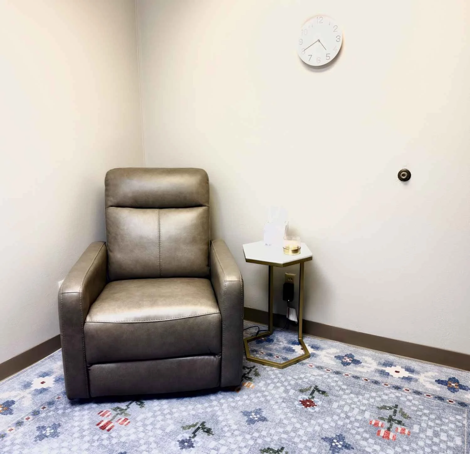 Linda Chi's in-person therapy office at Nichols Hills Plaza, Suite 20035, Oklahoma City, OK. Comfortable, private space for therapy sessions.