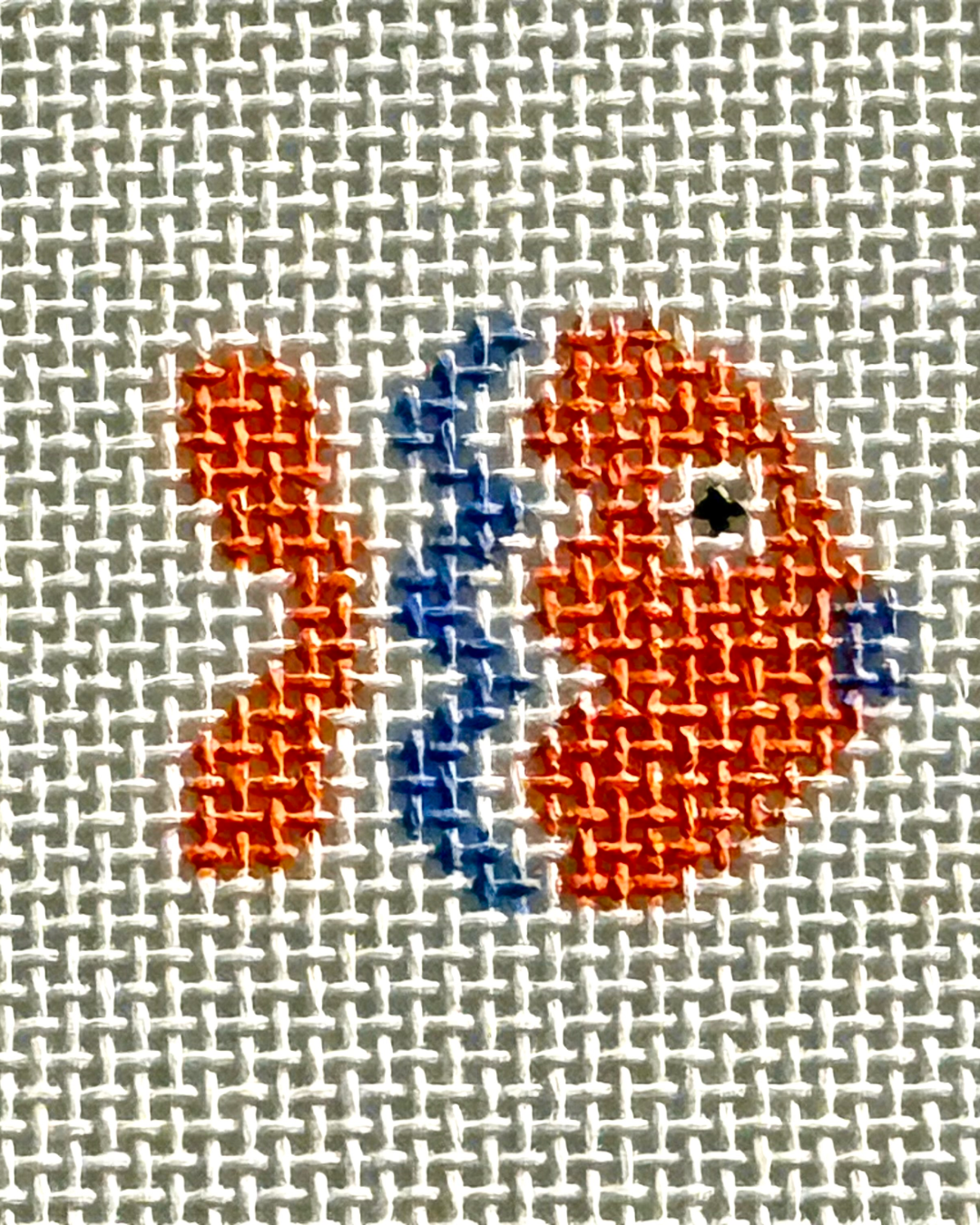 Mini Kissy Fish Right Orange