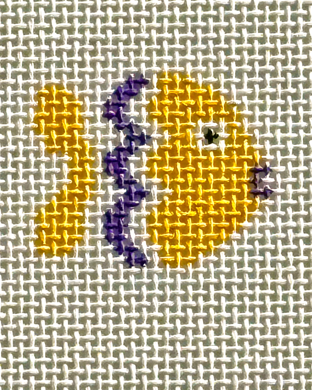 Mini Kissy Fish Right Yellow