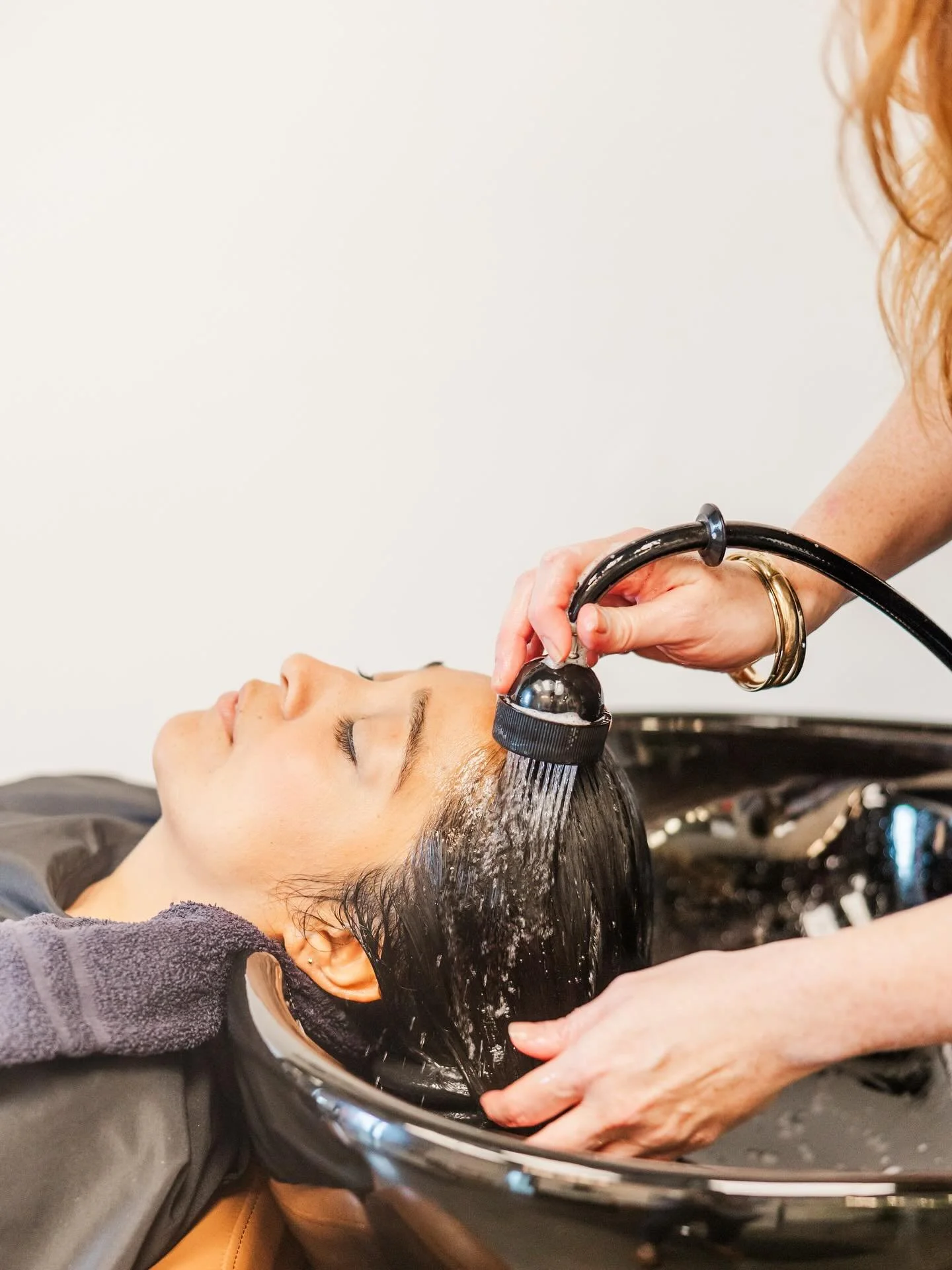 We all love a great haircut, but can we talk about how amazing a good shampoo and scalp massage feels??