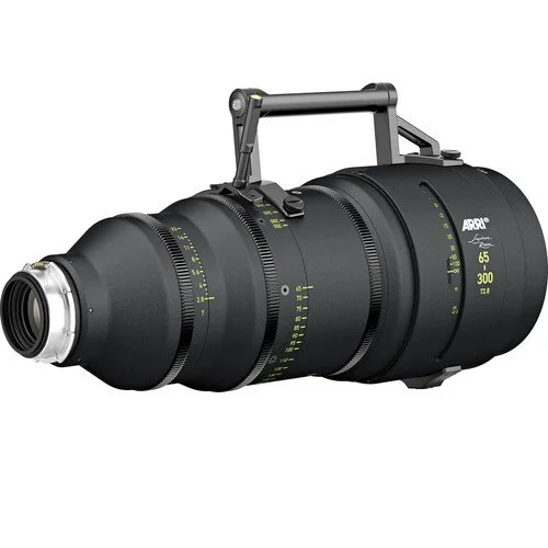 Signature Zoom 65-300 3.jpg
