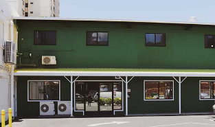 hamada front of the store.PNG