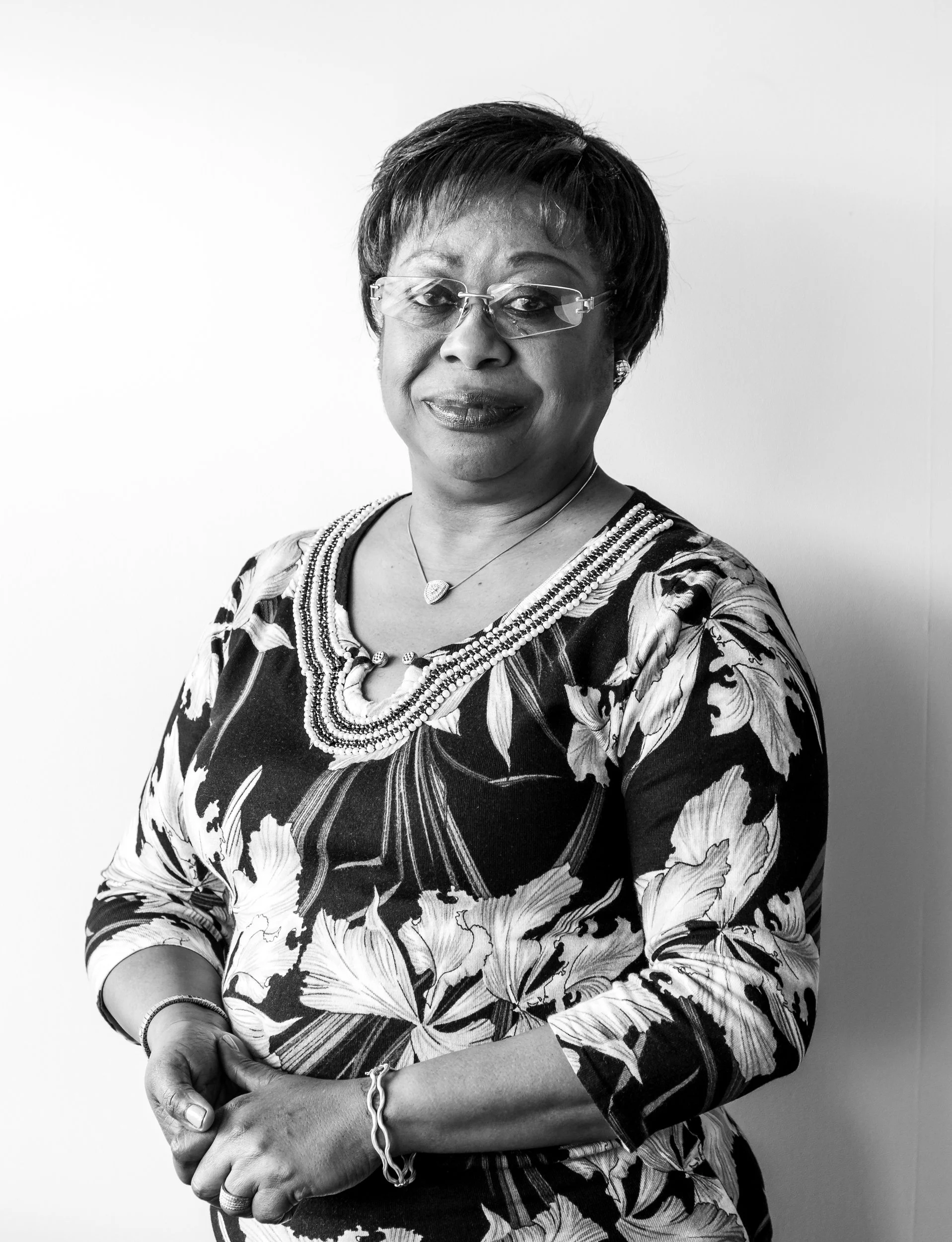 084_professional-linkedin-headshot-photographer-middlesex.jpg