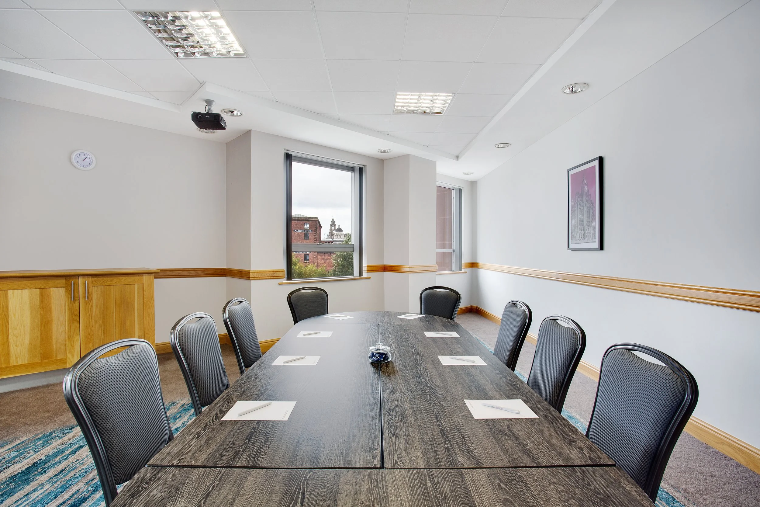 conference-suite-2-boardroom-jurys-inn-liverpool-merseyside.jpg